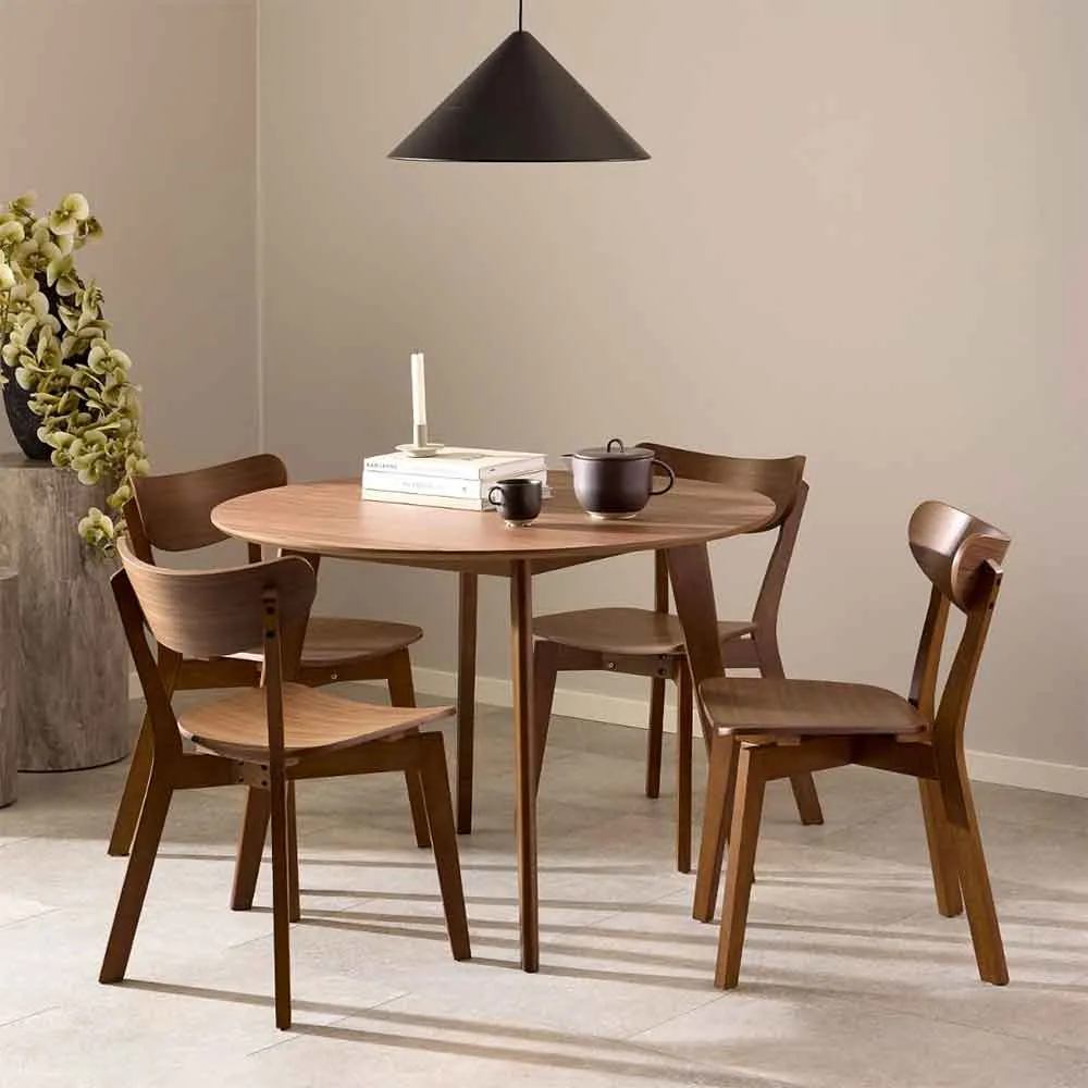 Riga Dining Table with 4 Chairs - Walnut