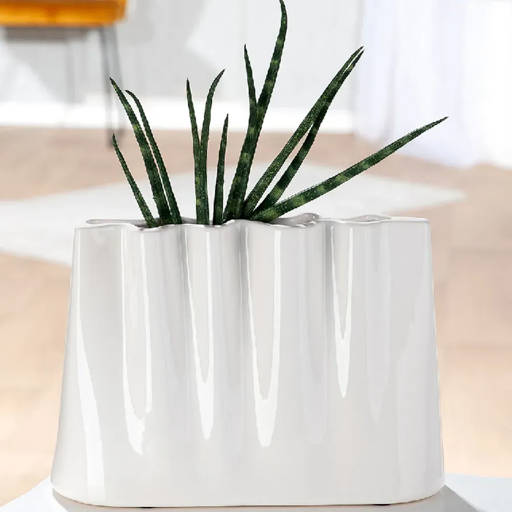 Sorelli Small Flower Vase - White, Ceramic product