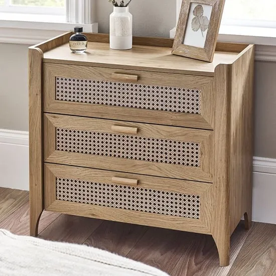 Sumter 3-Drawer Chest - Oak