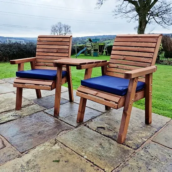 Vail Angled Love Seat with Navy Cushions - Swedish Redwood
