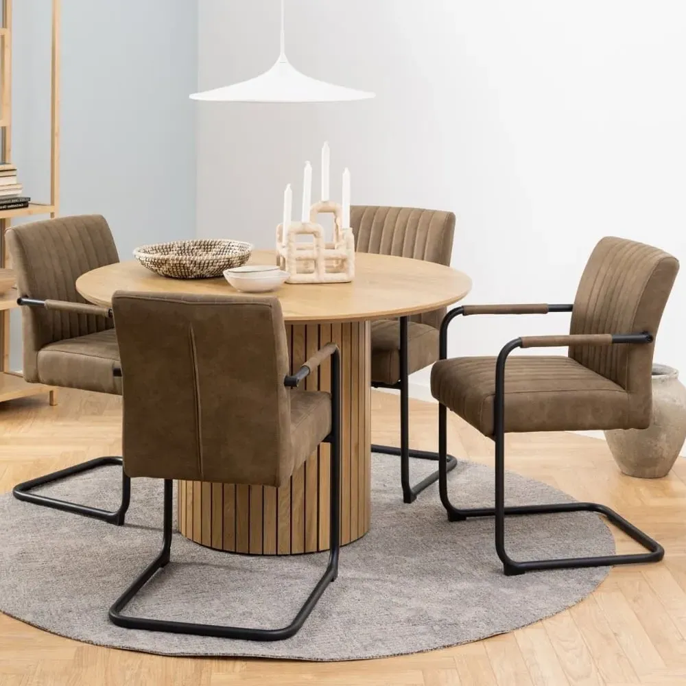 York Round Dining Table with 4 Alpine Chairs - Brown, Oak