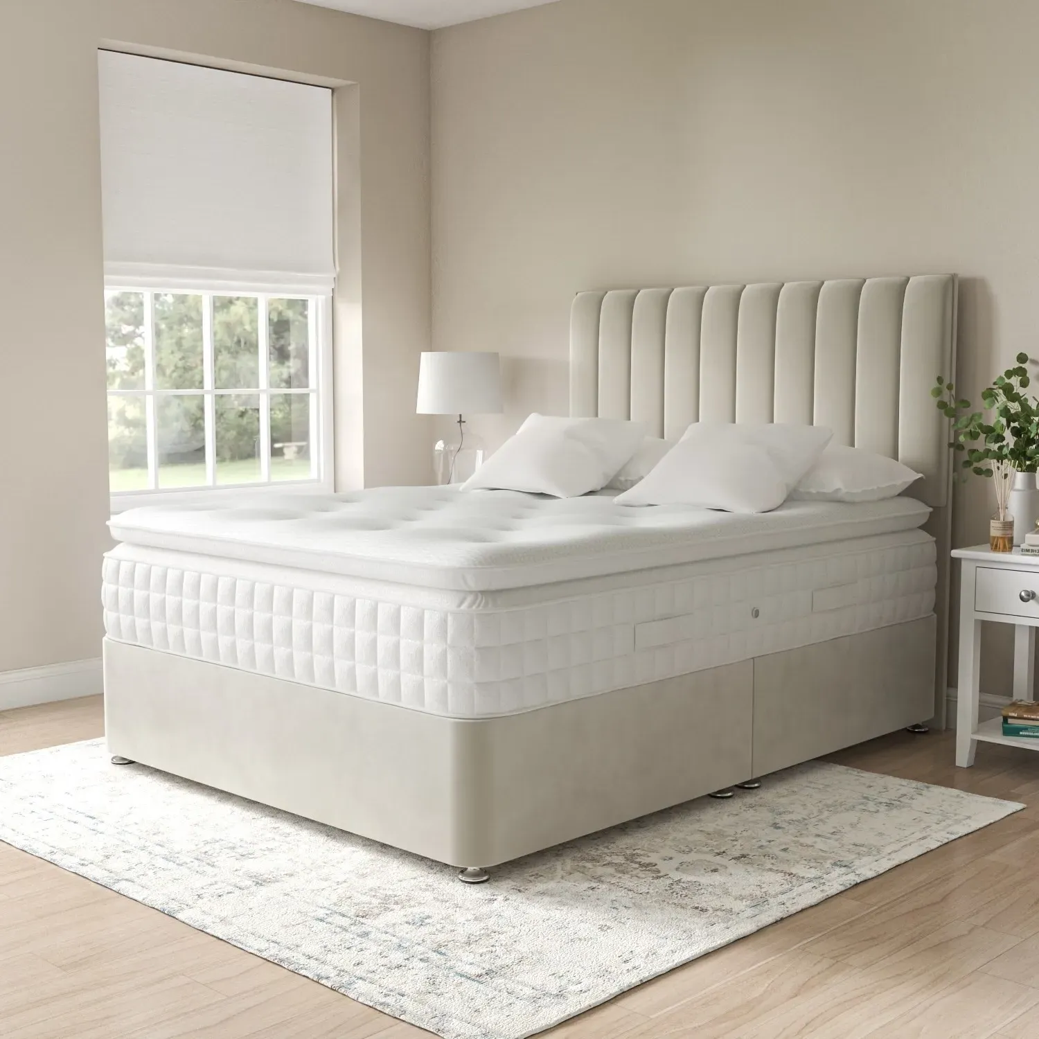 Double 1000 Pocket Sprung Pillow Top Mattress - White alternate view