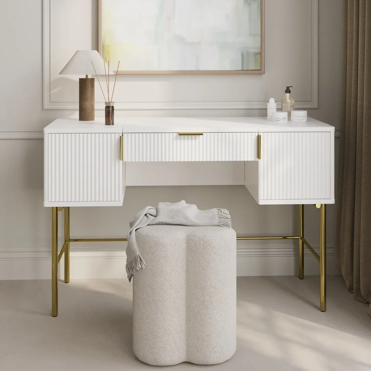 Ribbed Dressing Table with Fold-Out Mirror - White, MDF product