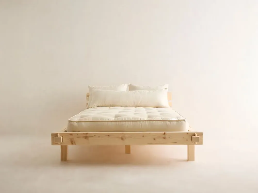 Support Lux Hand Tufted Wool Mattress alternate view