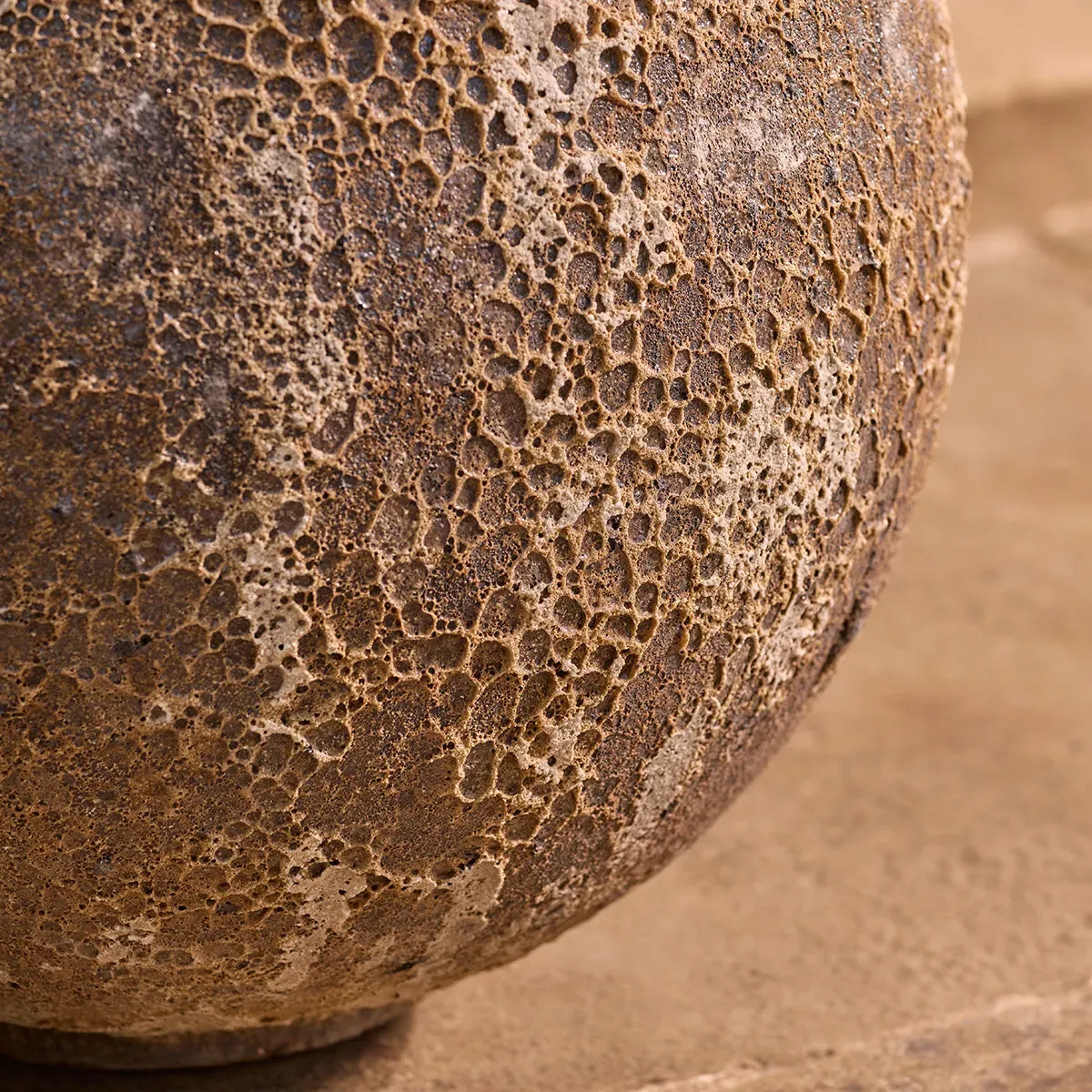 Ancient Stone Jar Planter - Clay