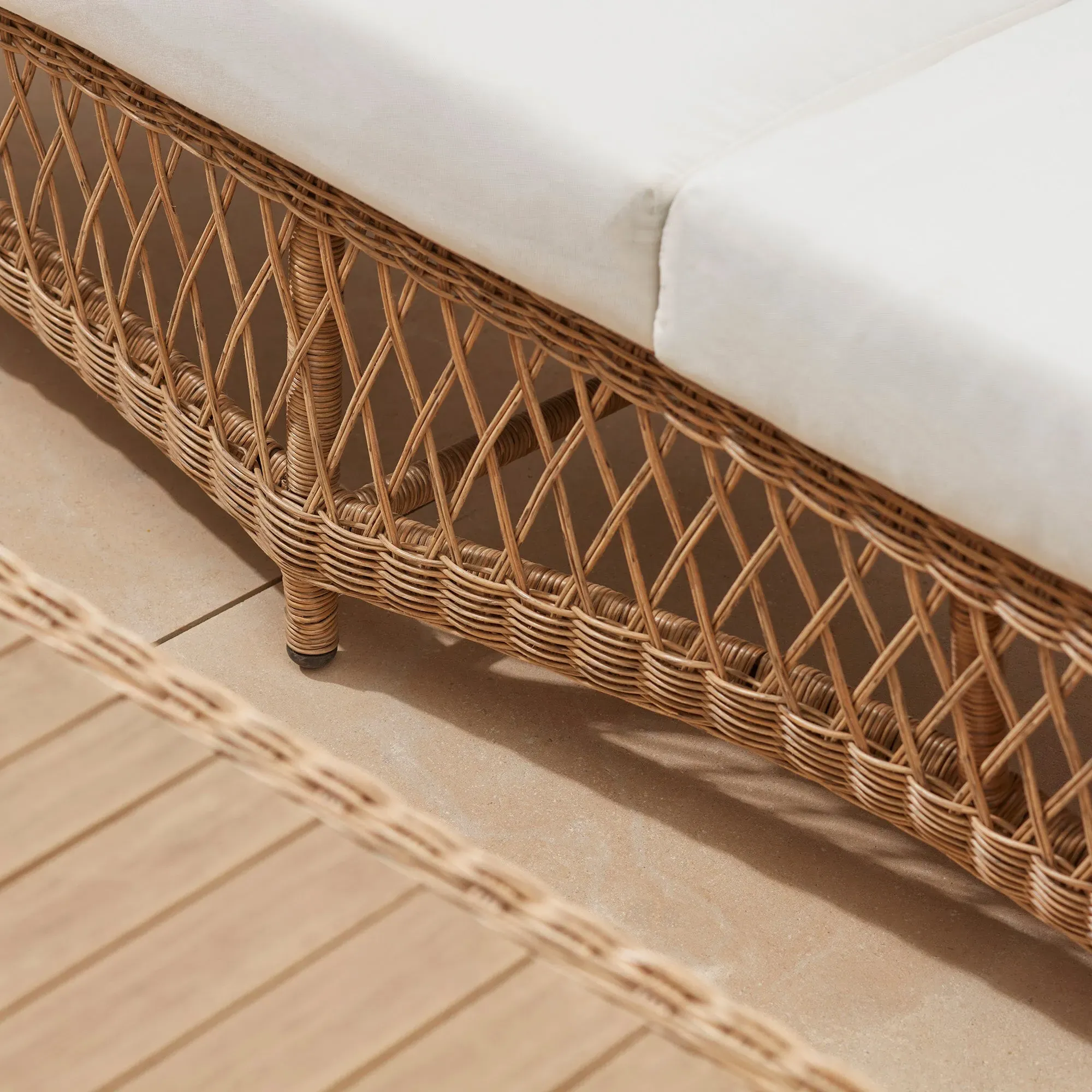 3-Seater Sofa Set with Coffee Table - Wicker