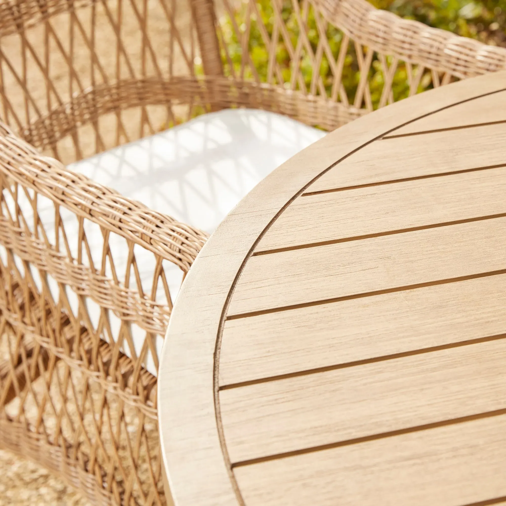 4-Seater Round Dining Set - Natural, Acacia