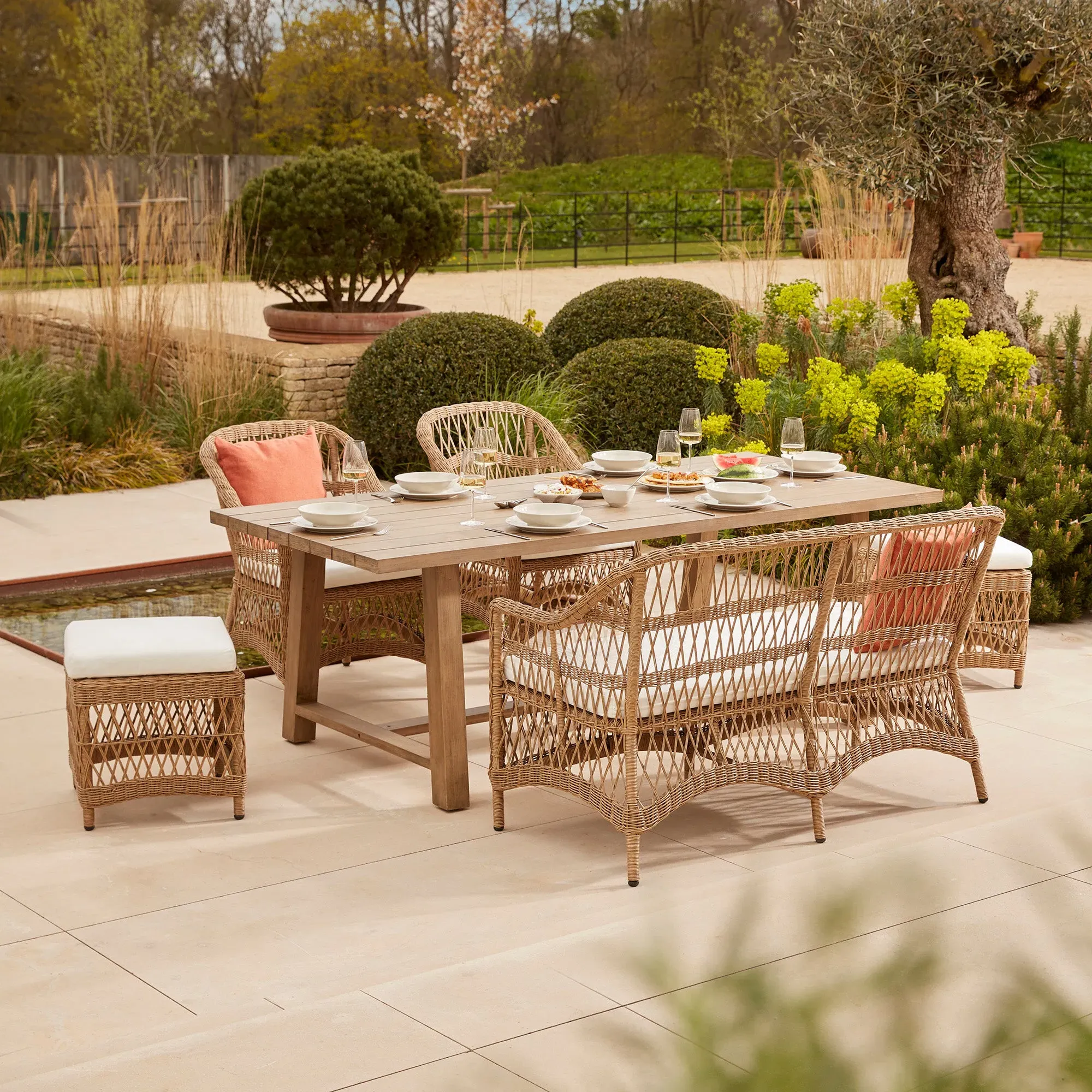 Garden Dining Set with Cushions - Rattan, Acacia image
