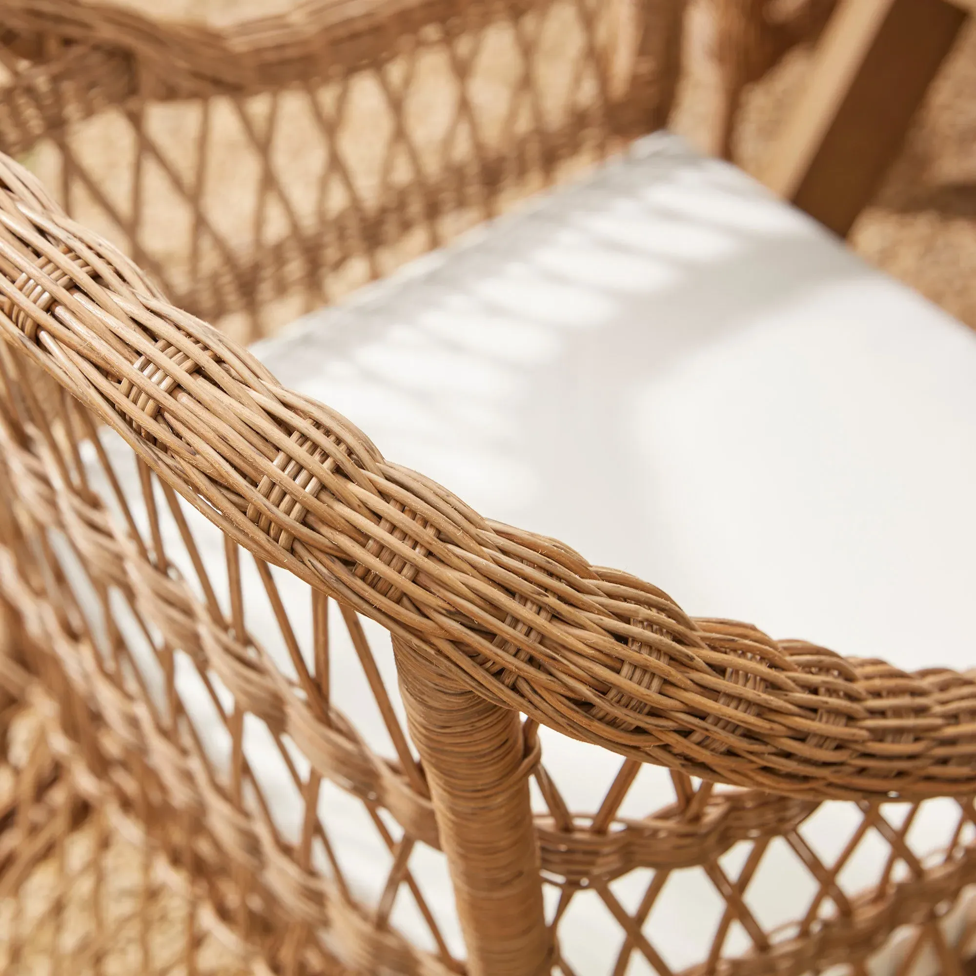 Round 6-Seater Dining Set - Acacia Wood