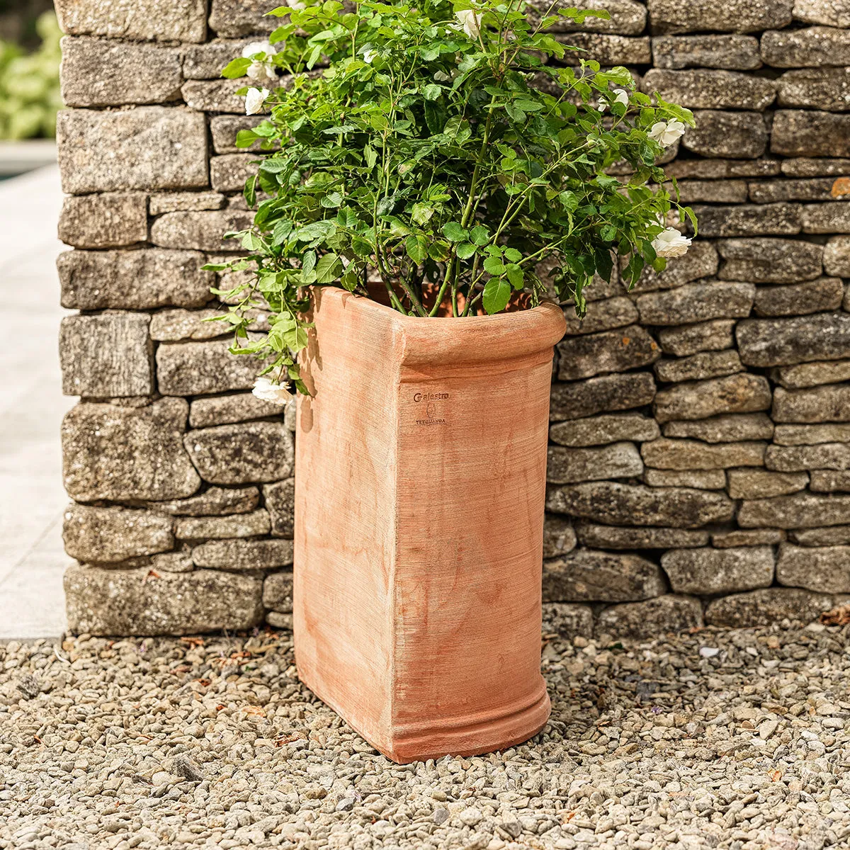 Wall Plant Pot Half-Moon Design - Terracotta