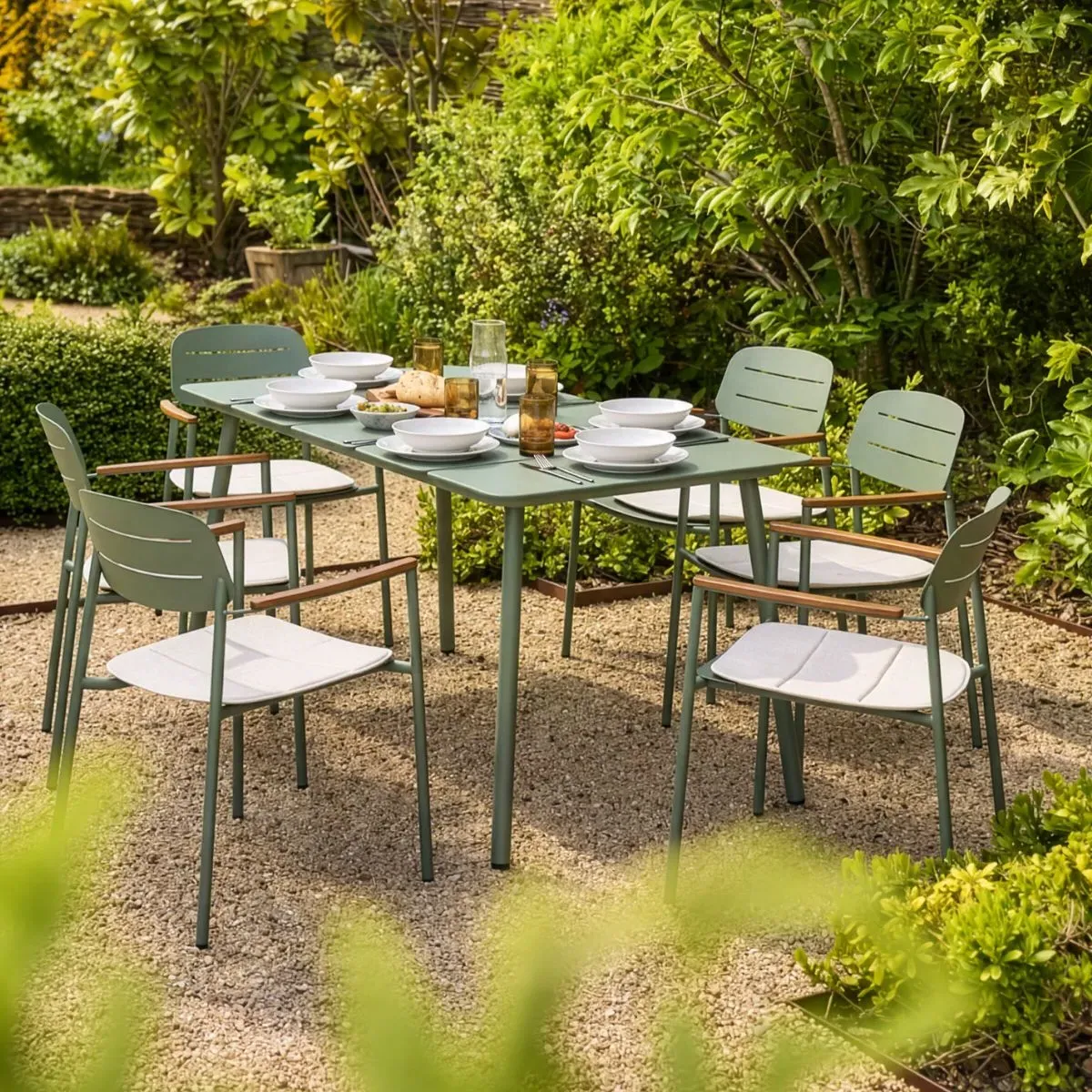 Hoxton 6-Seater Metal Garden Dining Set - Anthracite Grey alternate view