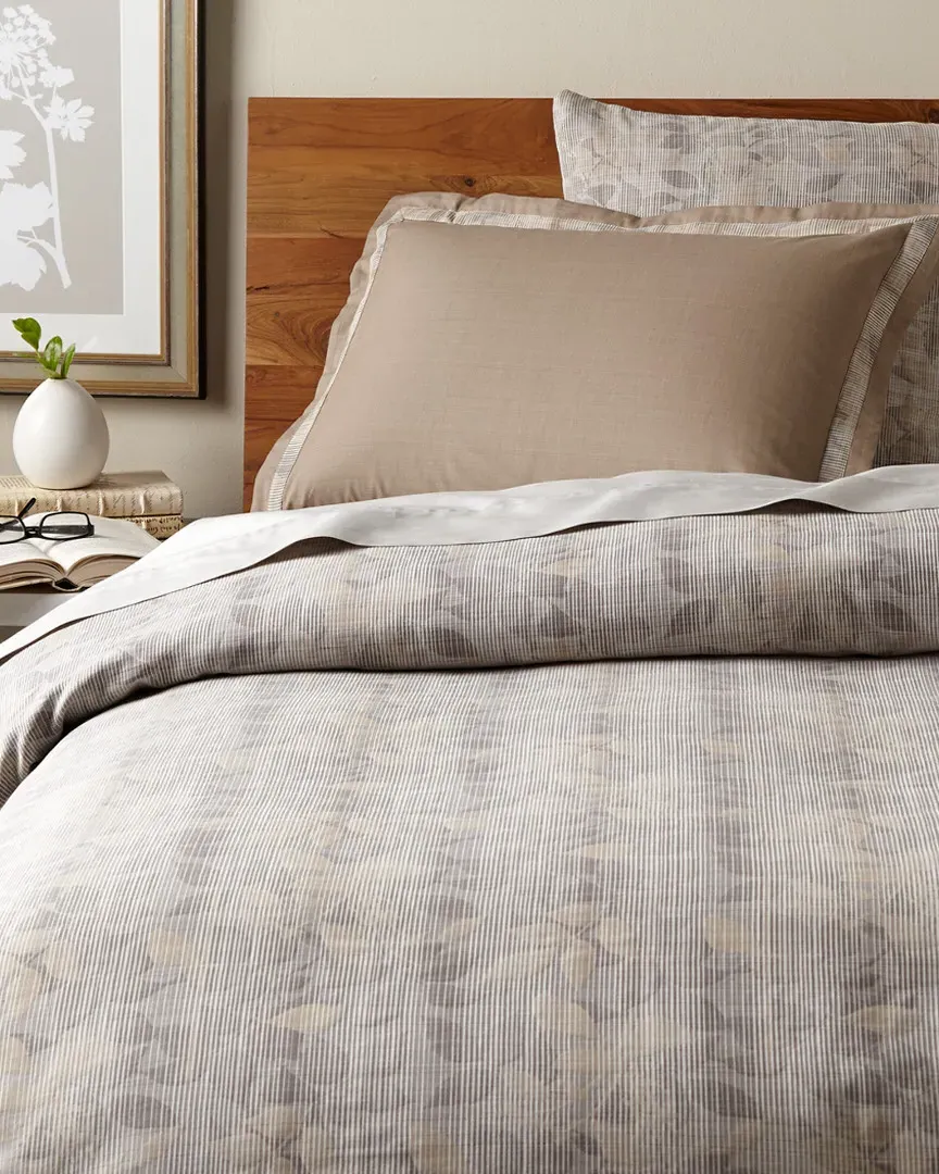 Belle Epoque Falling Leaves Duvet Collection - Brown image