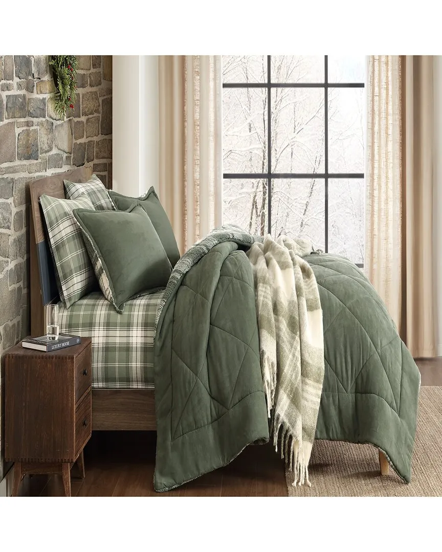 Hearthstone Plaid Plush Throw Blanket - Green, Polyester image