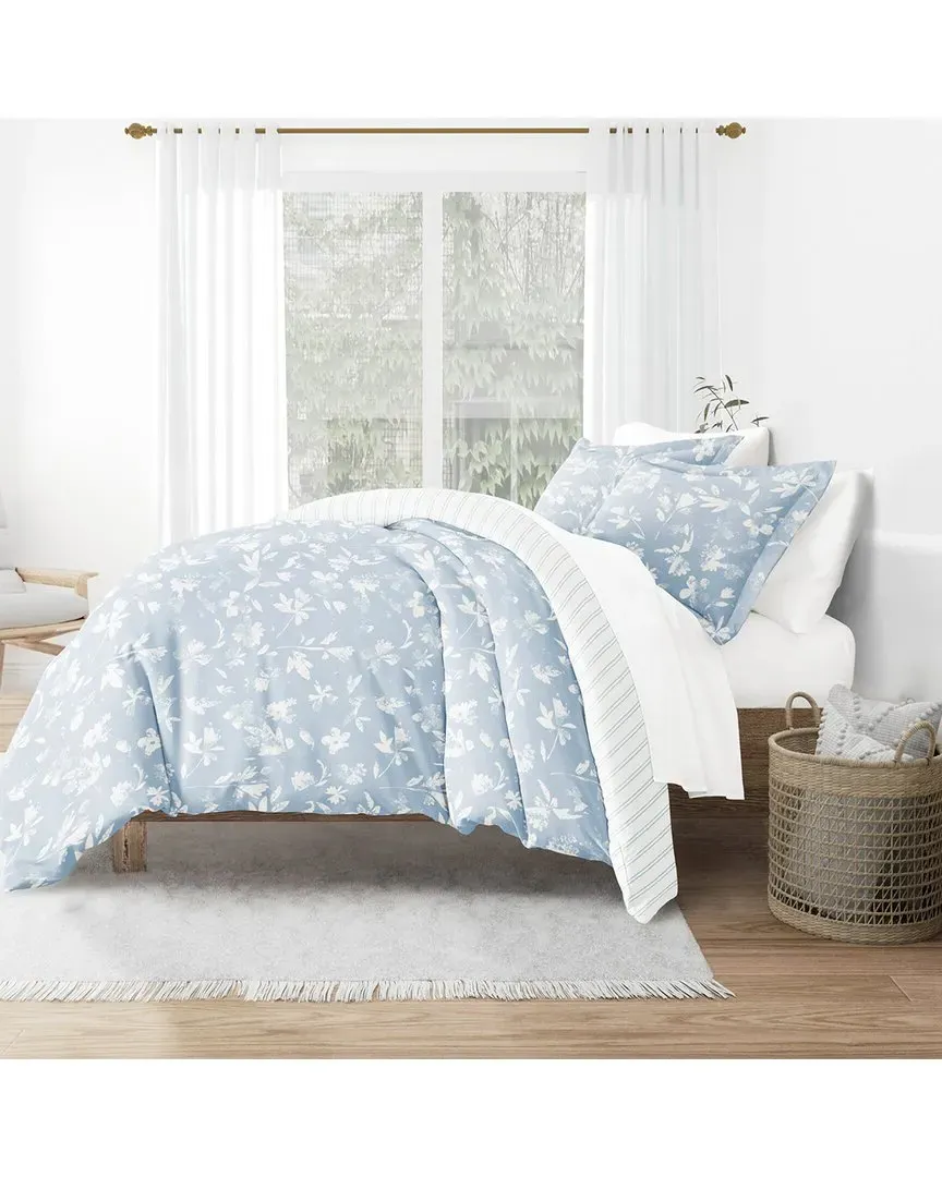 Bedding Bundle Duvet Cover, Comforter & Sheet Set - Blue image