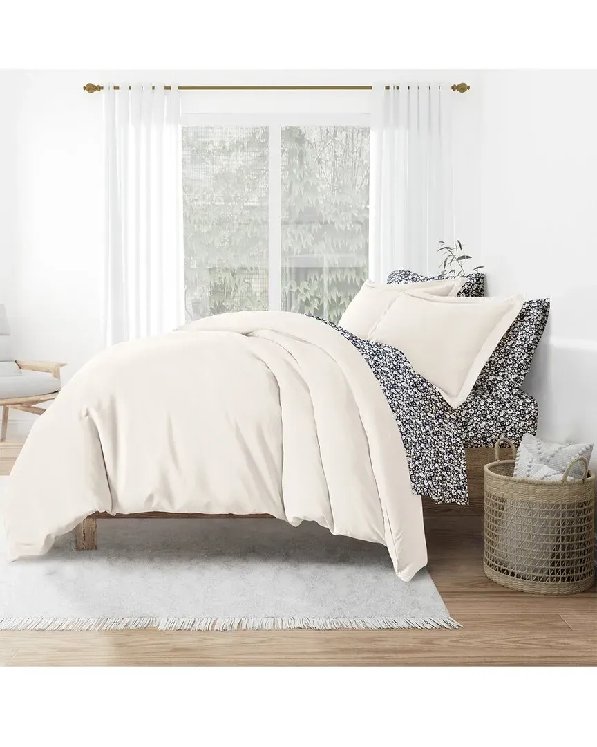 Bedding Bundle Duvet Cover, Comforter & Sheet Set - White