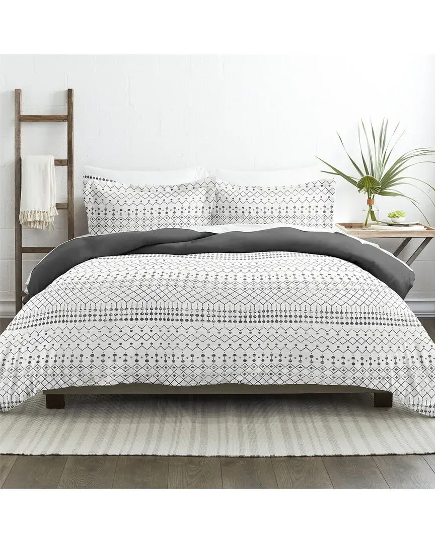 Ultra Soft Etched Gate Reversible Duvet Set - Grey