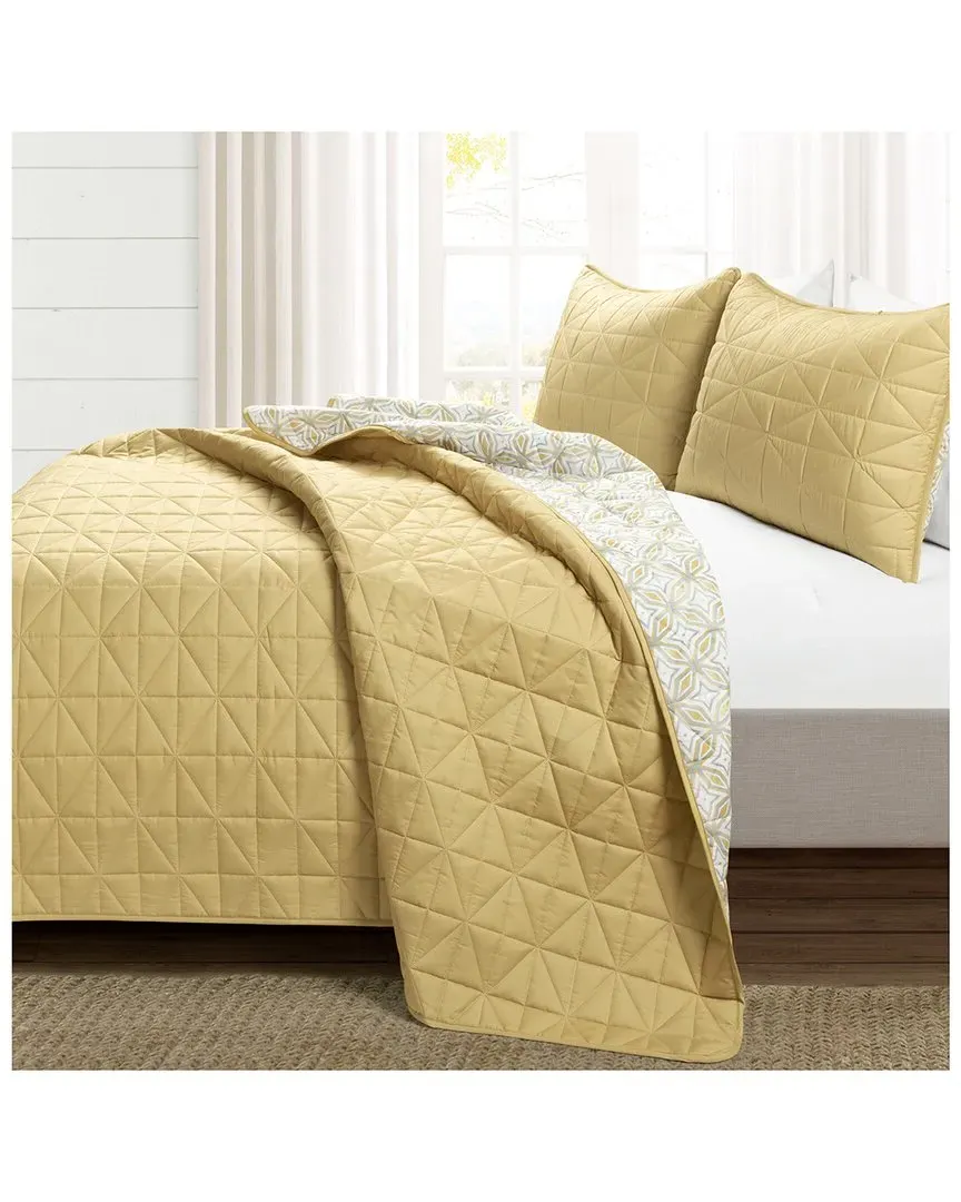 Geo Reversible Quilt Set - Yellow image