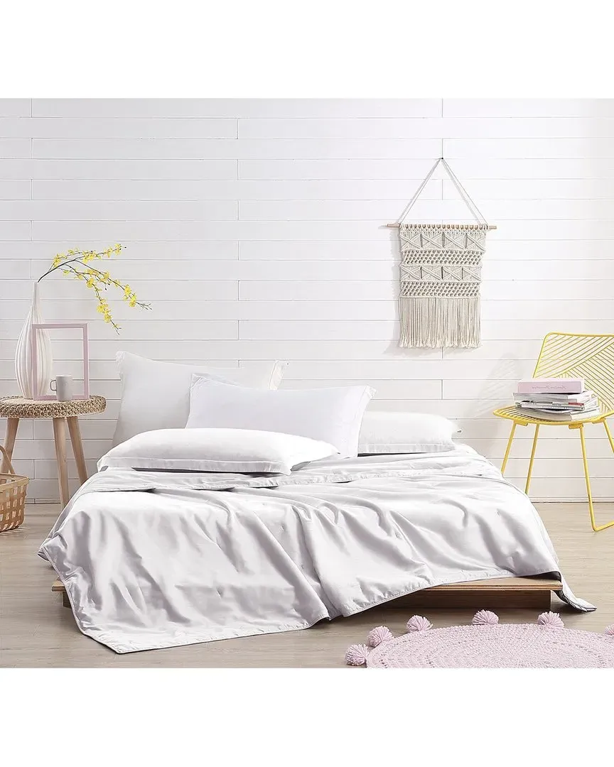Light Warmth Silk Comforter - White