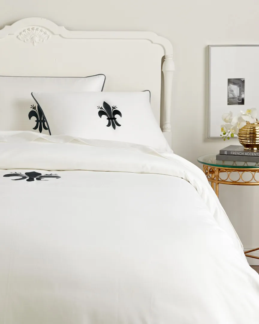 400TC Fleur De Lis Embroidery Duvet Collection - White, Cotton