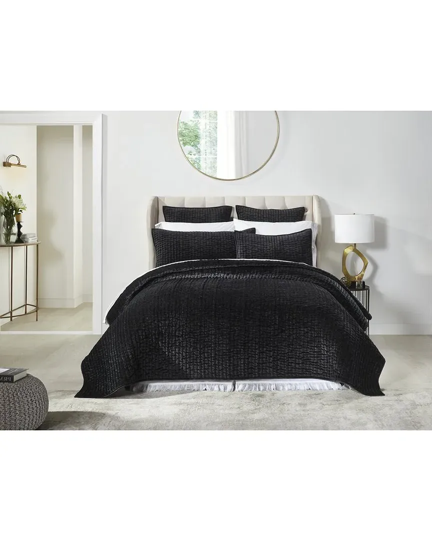 Walton Channel Velvet Quilt - Black