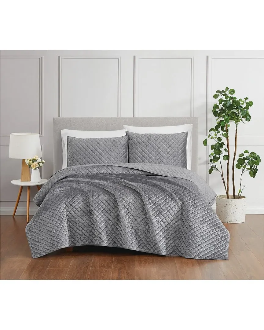 Diamond Velvet Quilt Set - Grey image
