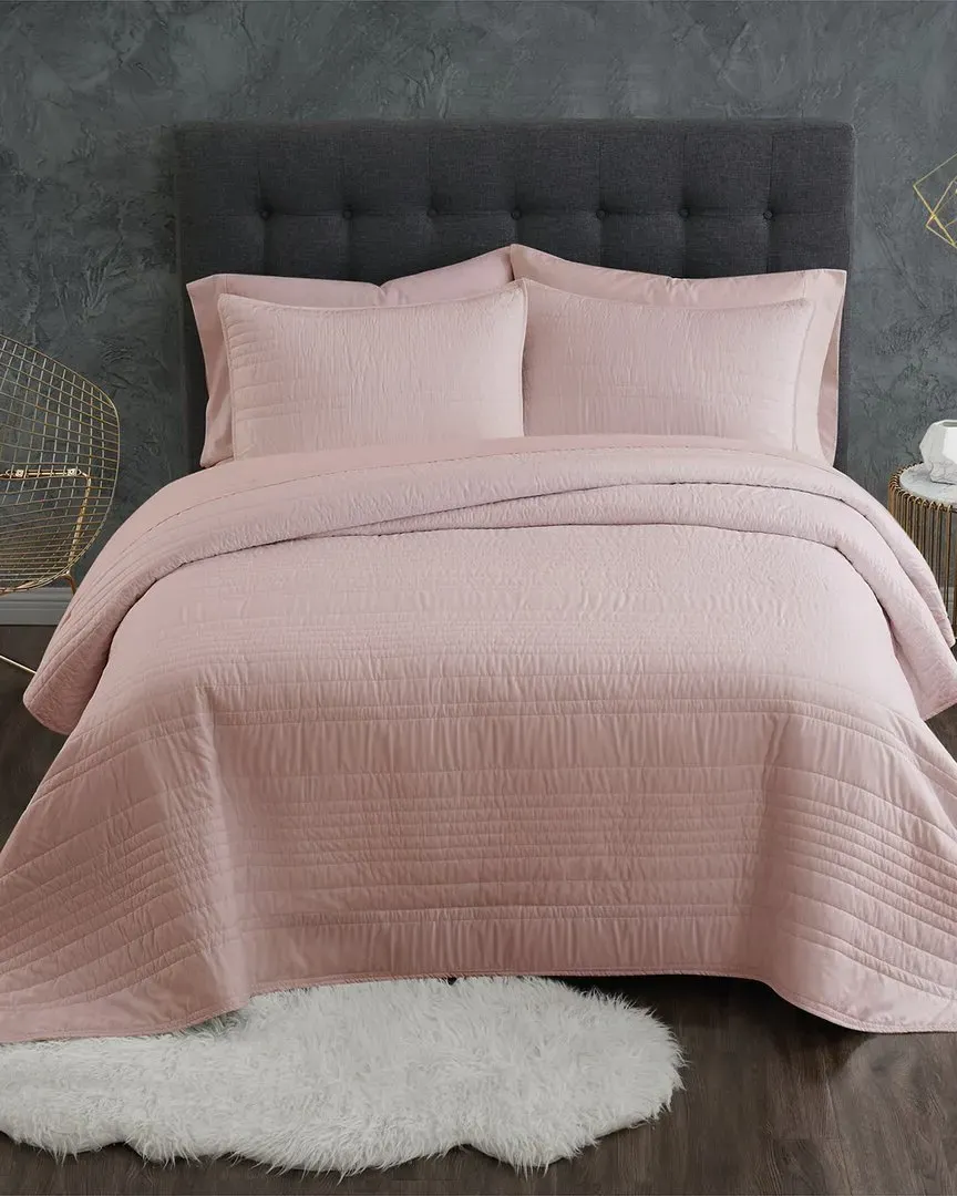 Antimicrobial 3-Piece Quilt Set - Blush, Polyester image