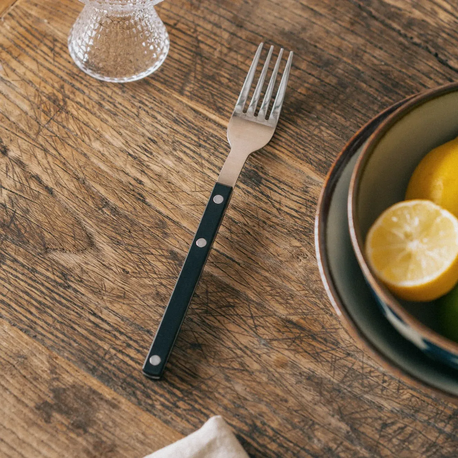 4-Piece Cutlery Set - Black Handle