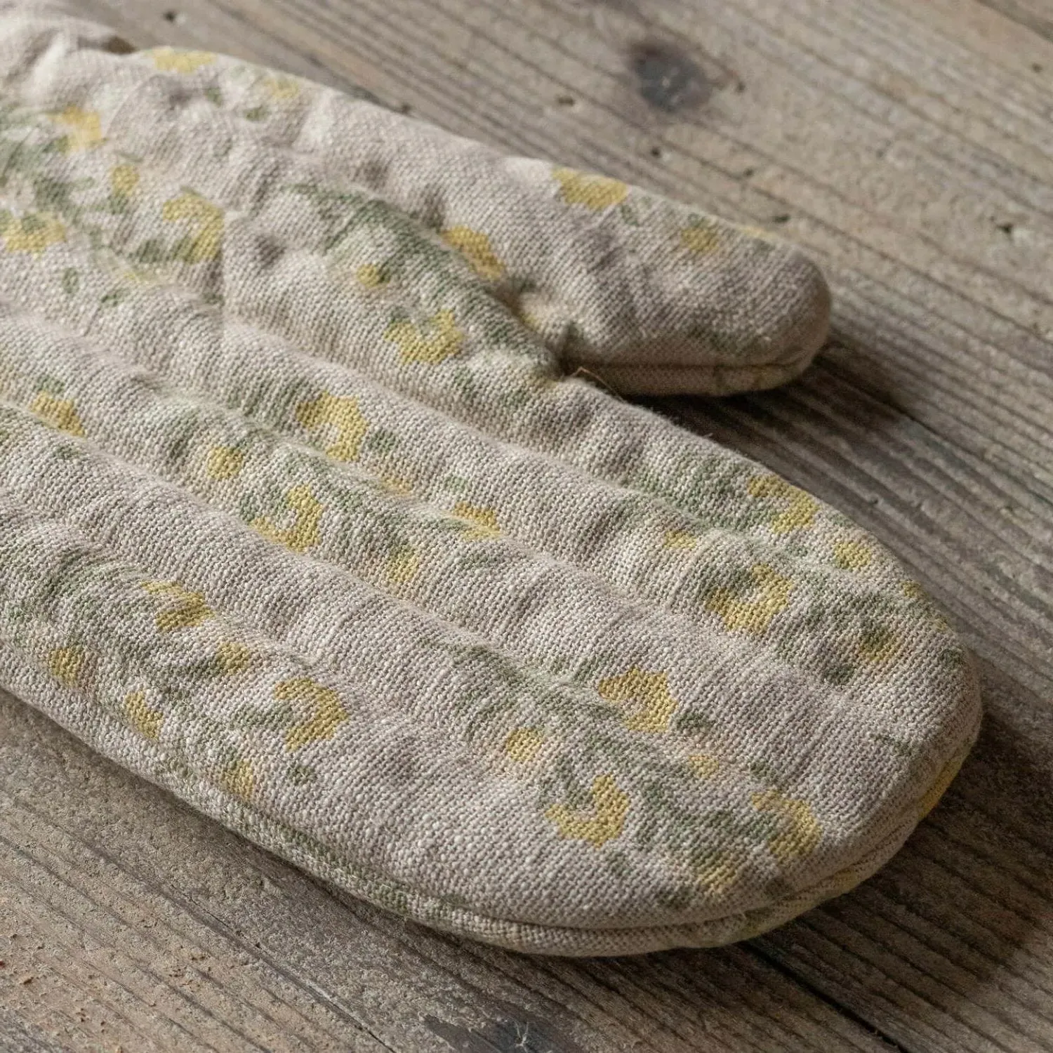 Amelia Block Printed Oven Mitt - Cotton