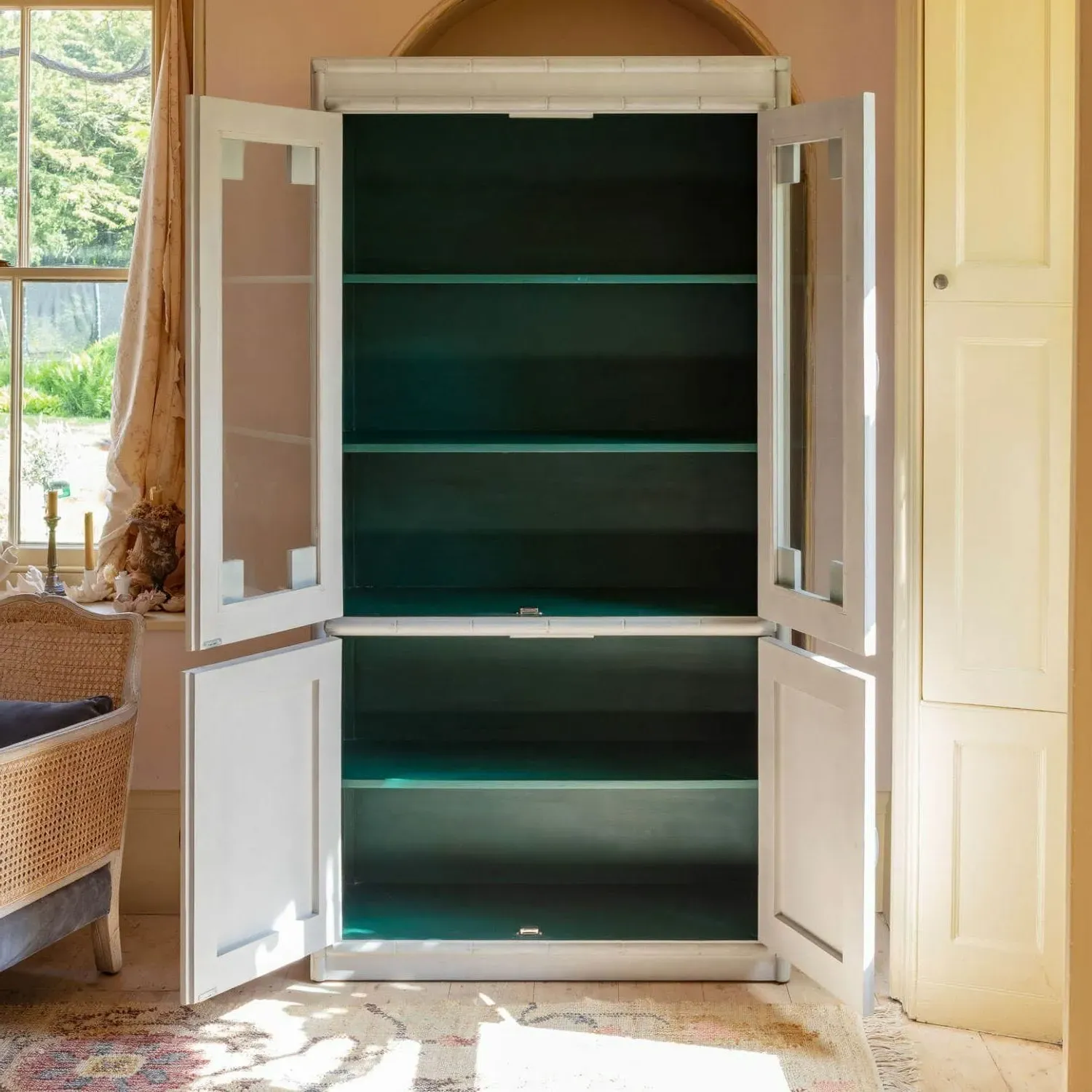 Antoine Antiqued Cabinet - Grey, Mango Wood