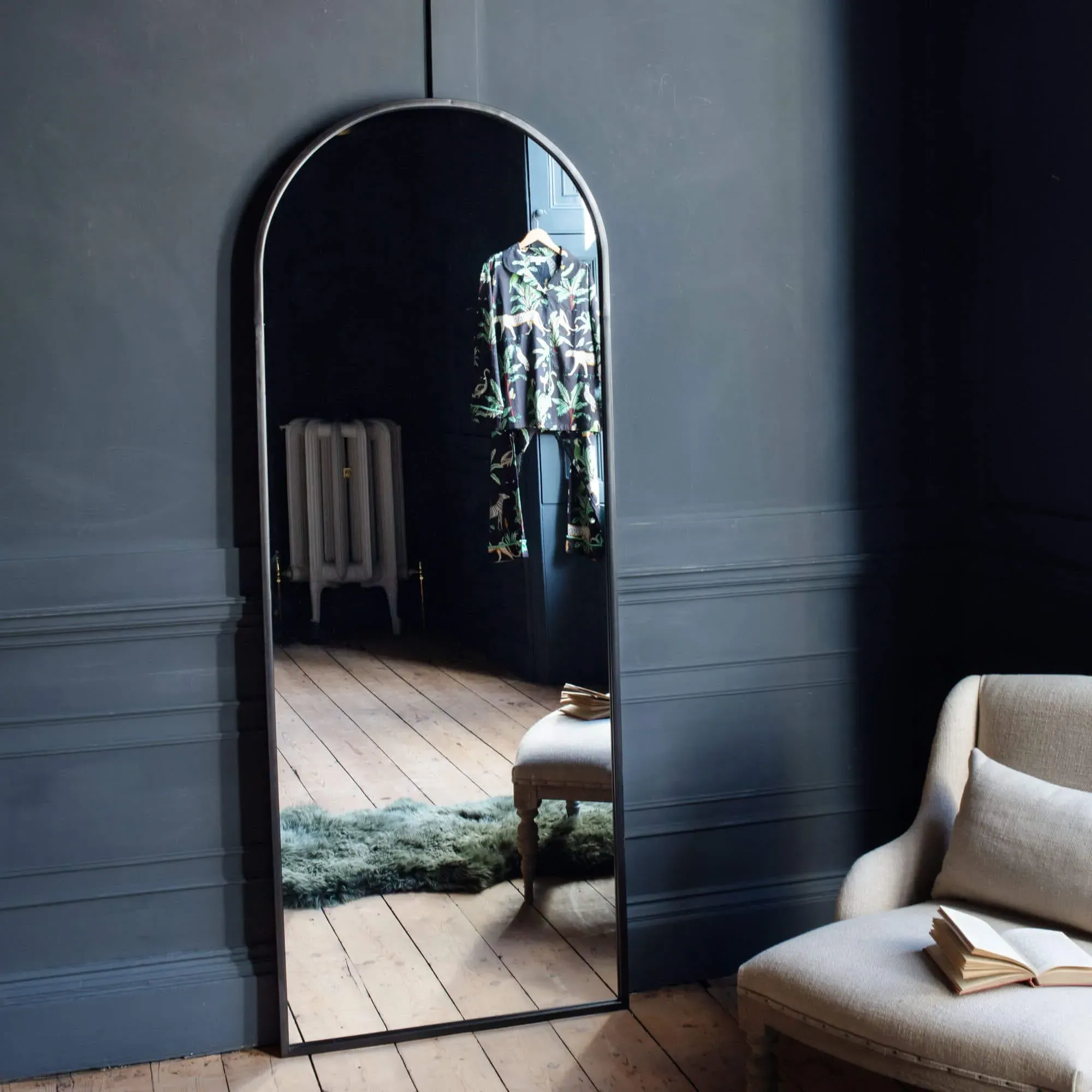 Arched Mirror - Black, Iron