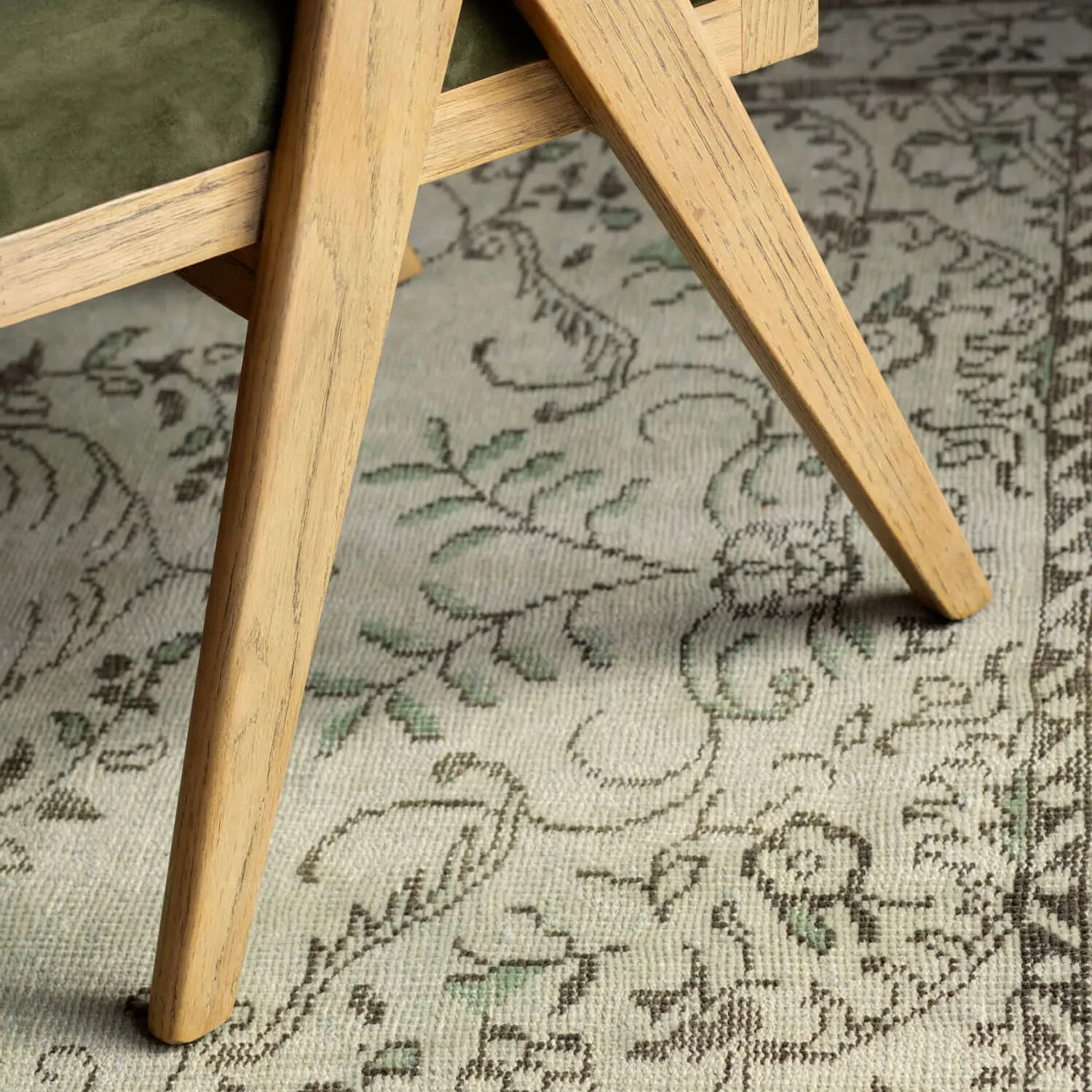 Aubrey Armchair - Moss Green, Velvet