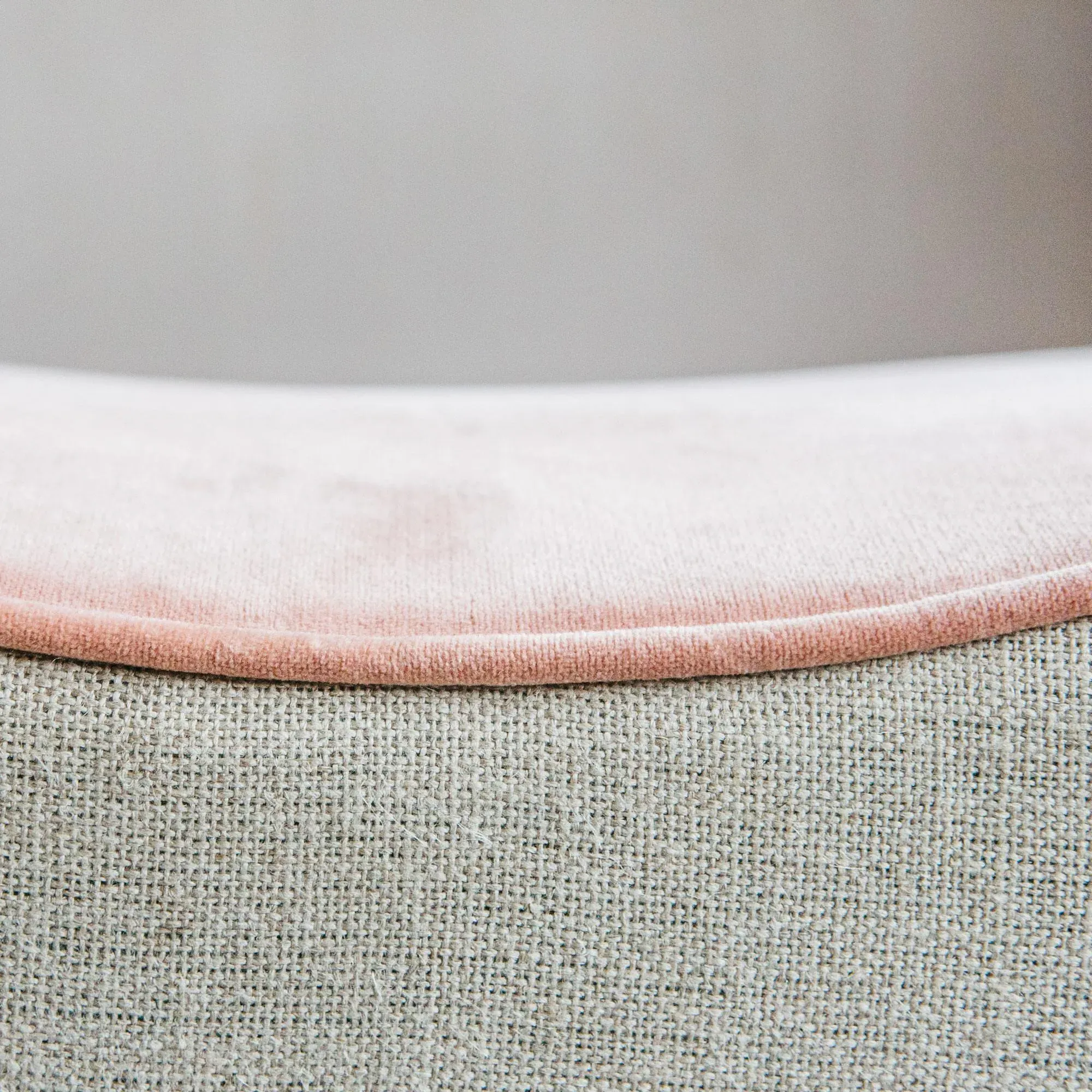 Audrey Curved Velvet Stool - Rose, Mango Wood