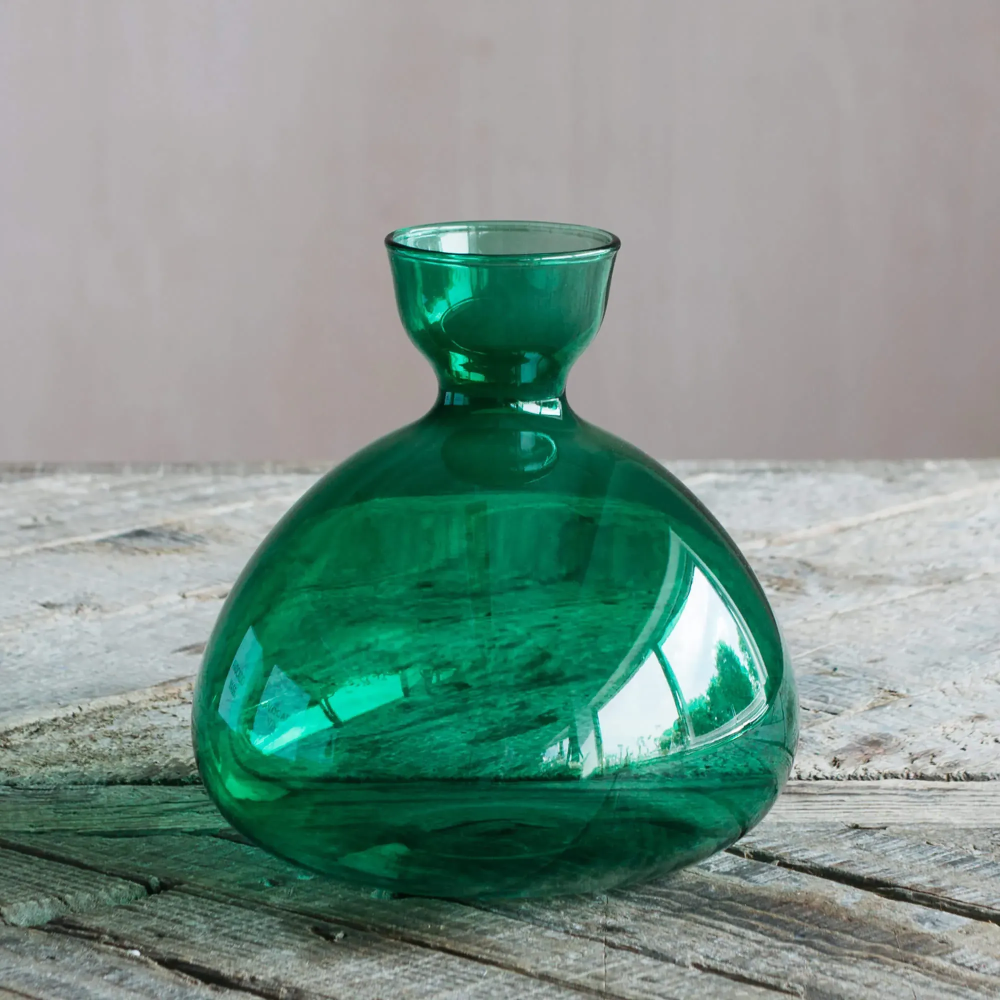 Avocado Sprouting Vase - Green Glass