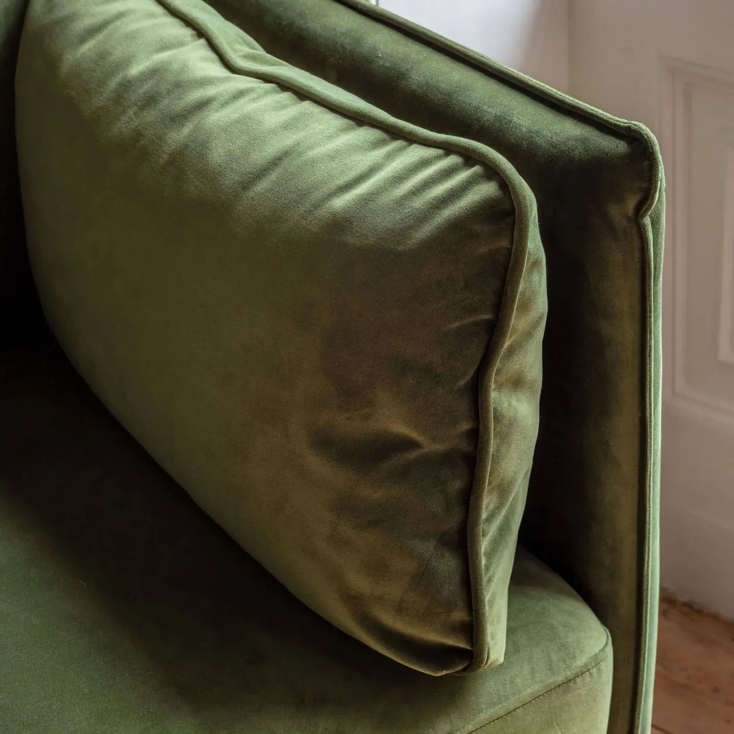 Bayler Armchair - Moss Green, Velvet