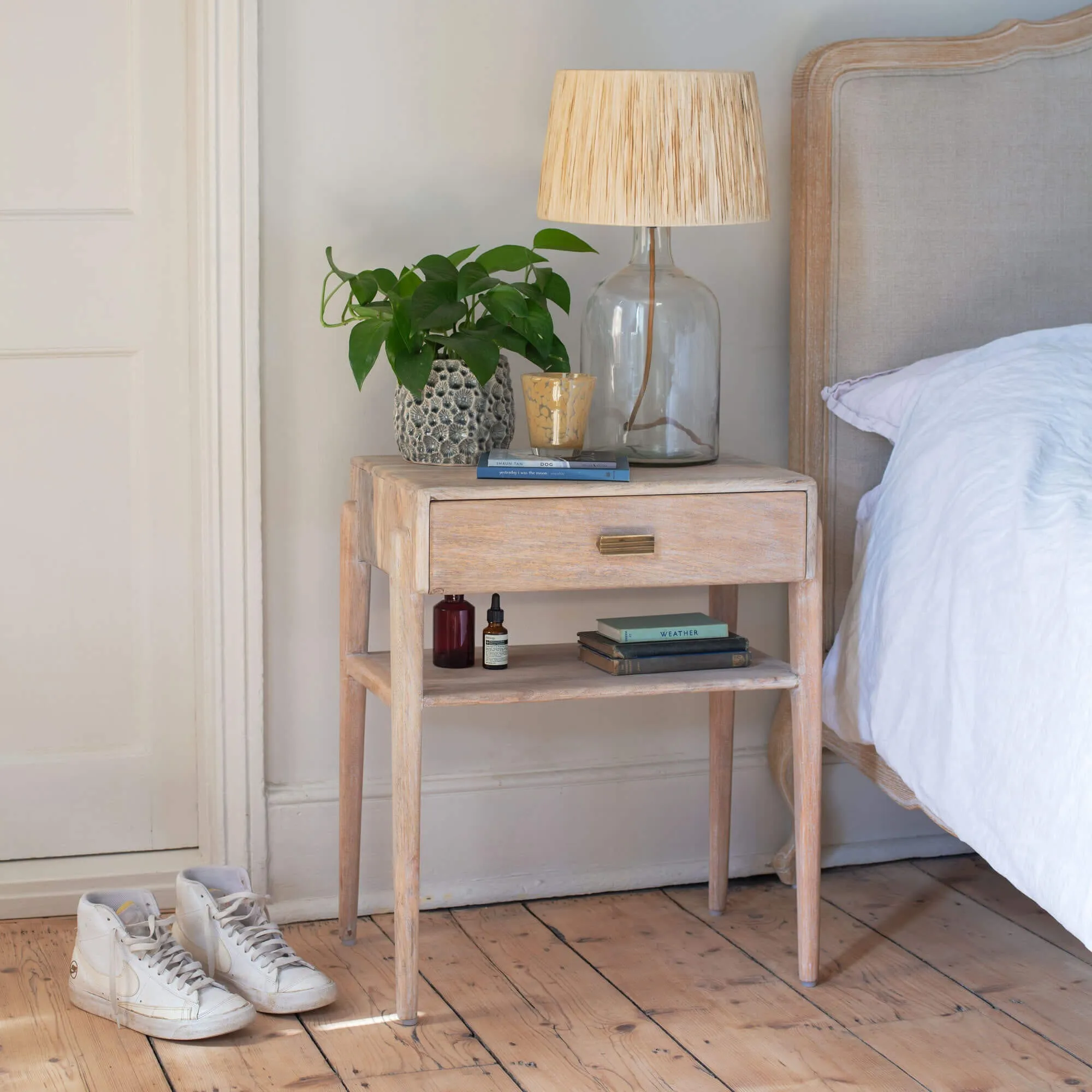 Berty Bedside Table - Whitewashed, Mango Wood