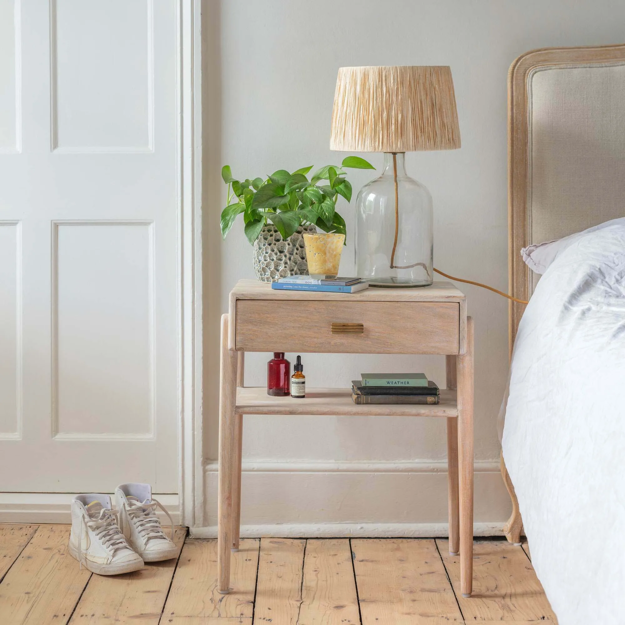 Berty Bedside Table - Whitewashed, Mango Wood