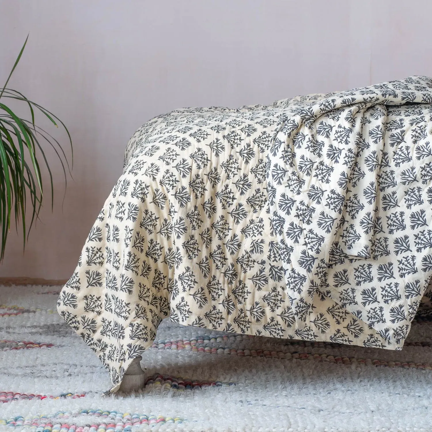 Black Coral King Size Quilt - Black, Cotton