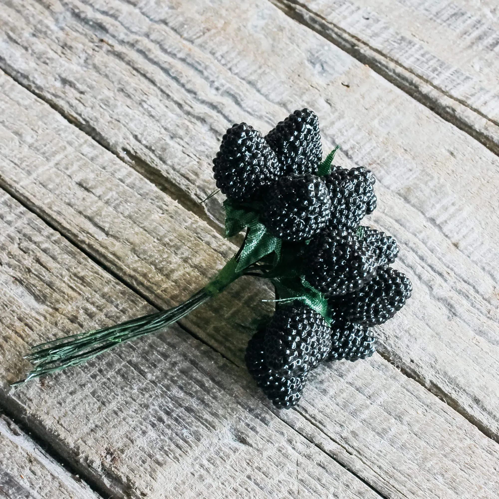 Blackberry Bunch Spray - Purple