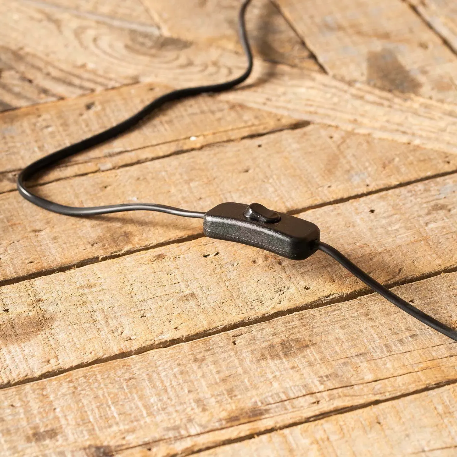 Bobbin Tripod Table Lamp - Natural, Mango Wood