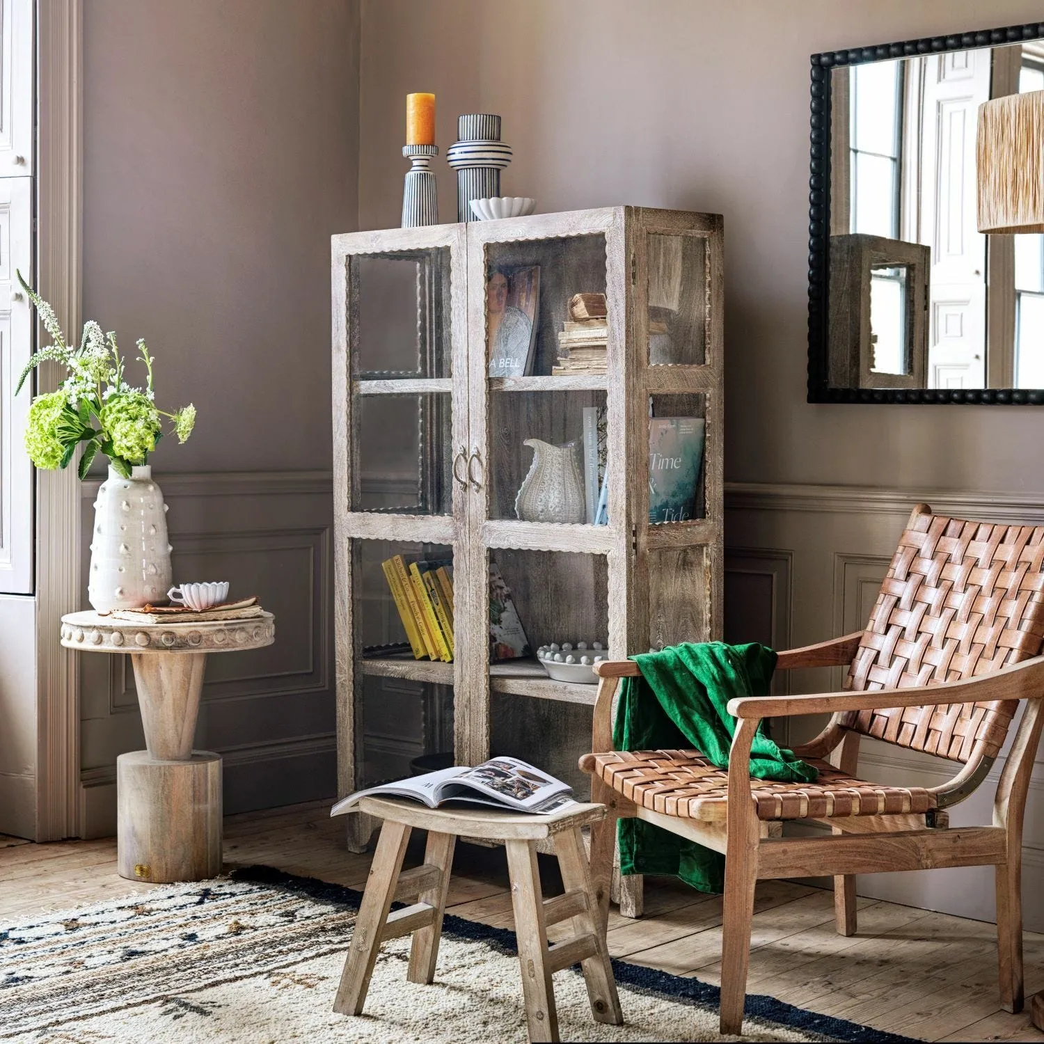 Bobby Wooden and Glass Cabinet - Whitewashed, Mango Wood