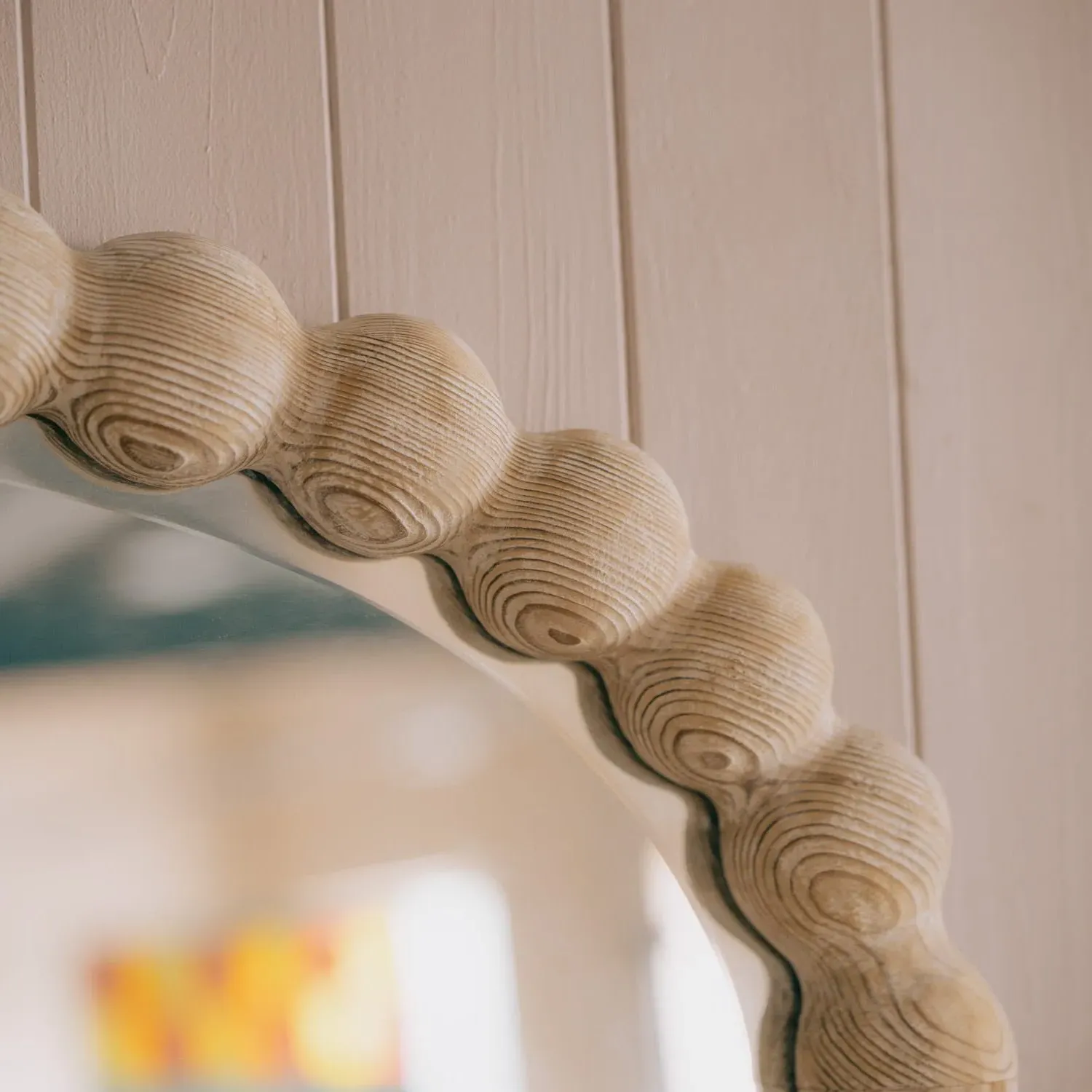 Briar Floor Mirror - Natural, Pine Wood