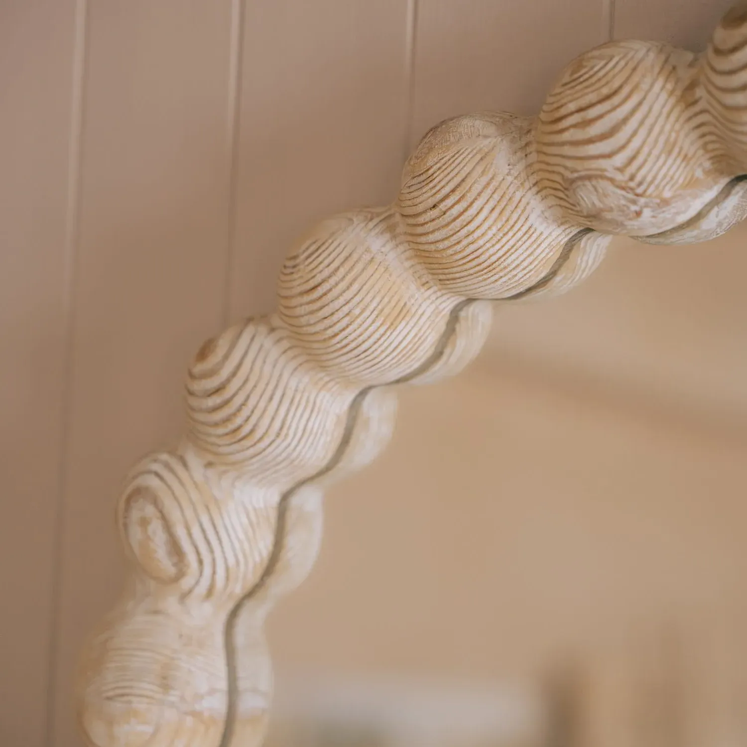 Briar Floor Mirror - Natural, Pine Wood