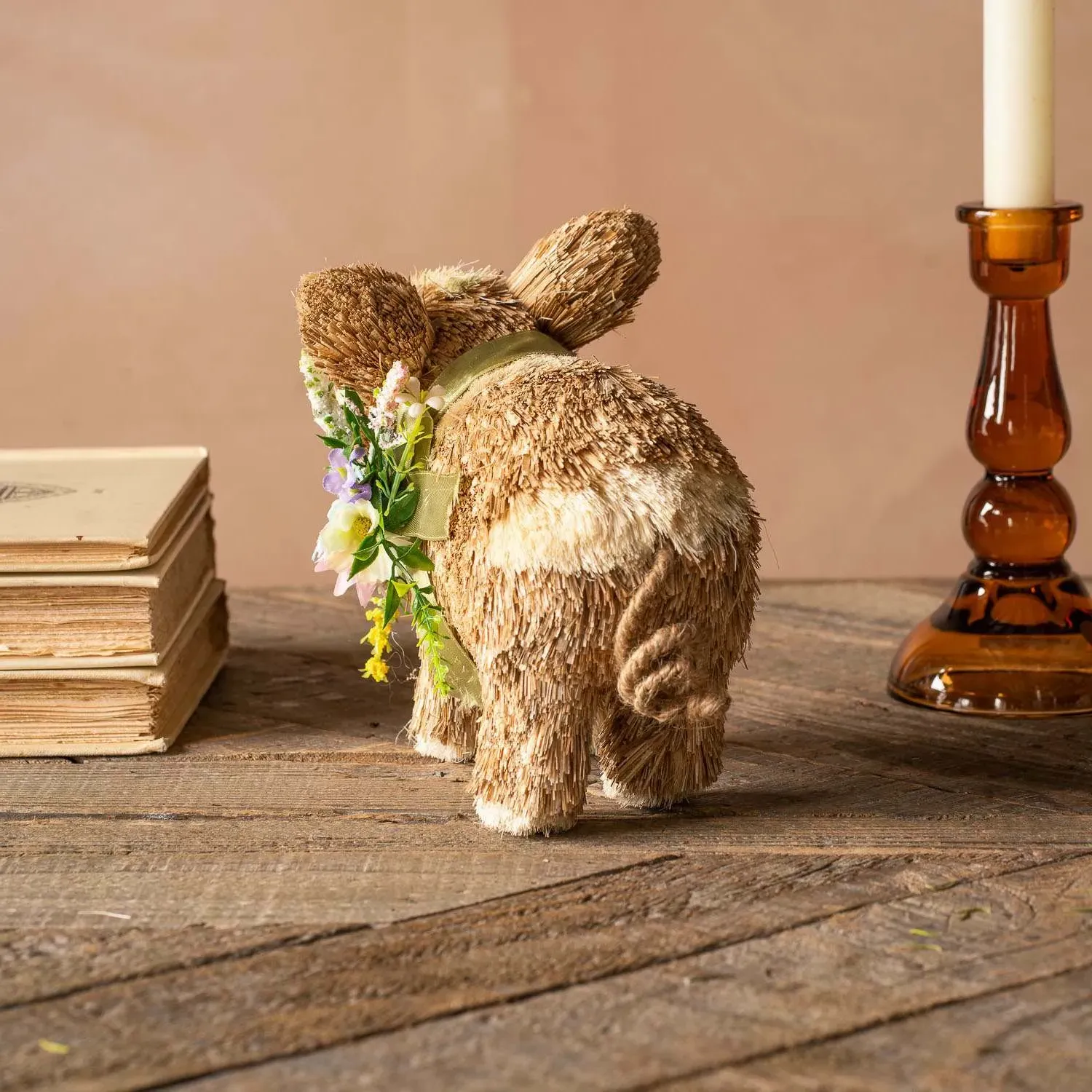 Bristle Flower Pig Decoration - Straw