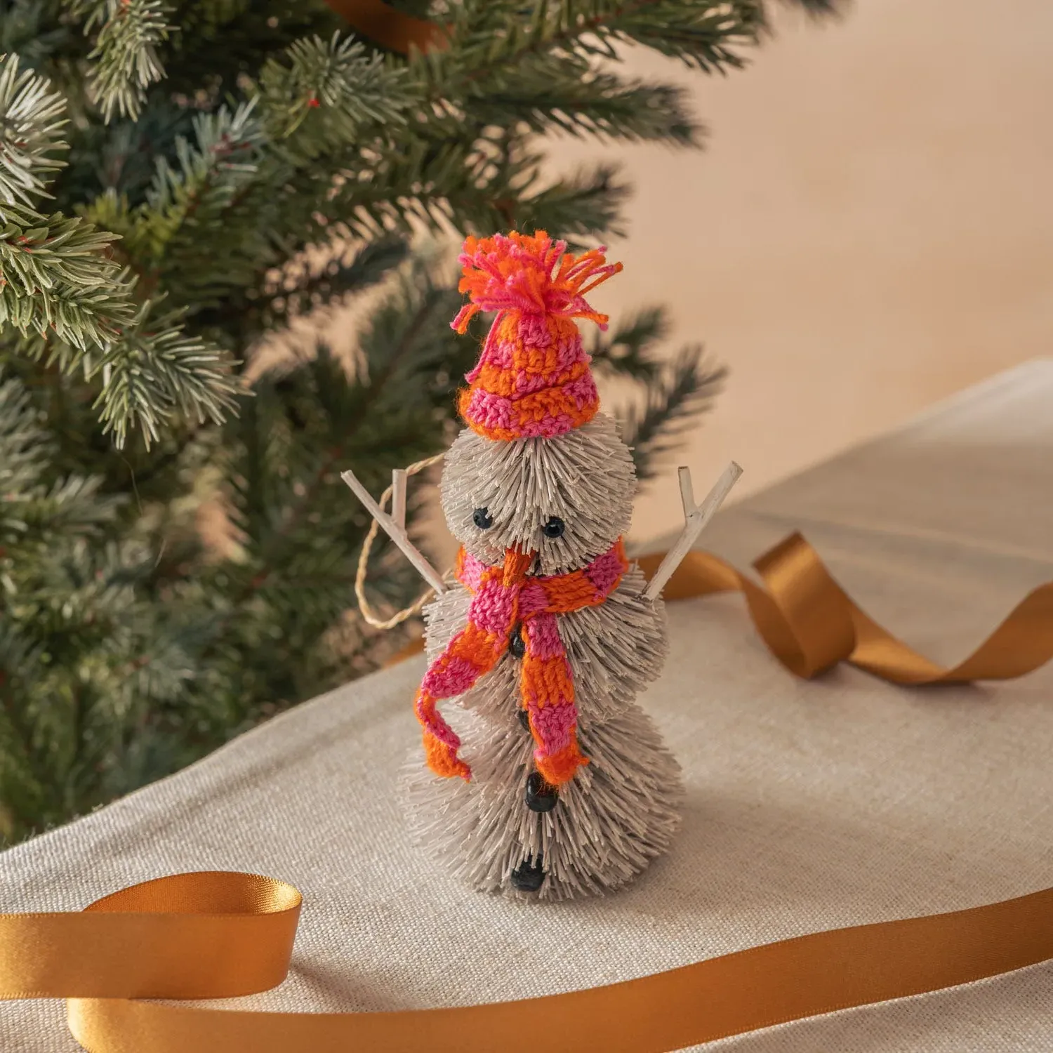 Bristle Snowman Christmas Tree Decoration - Buri