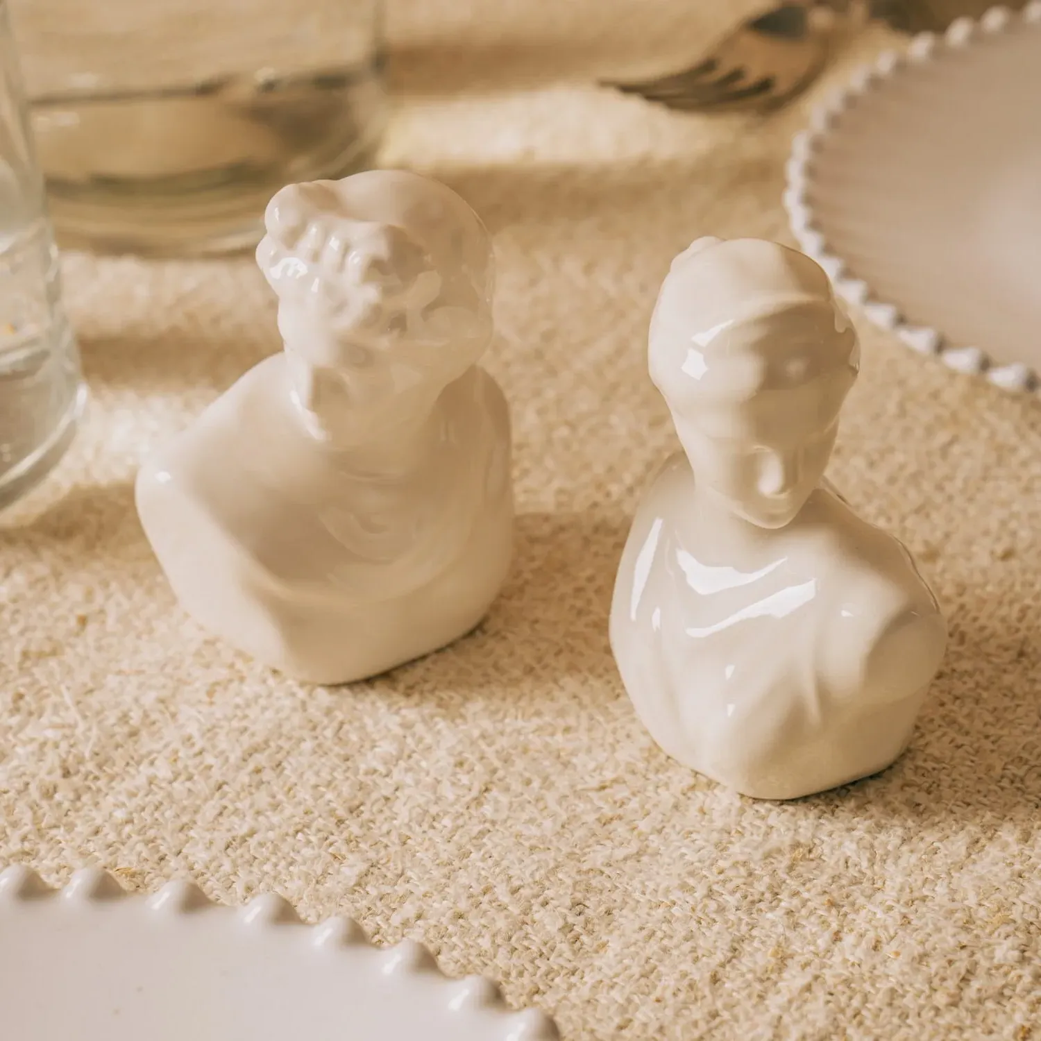 Bust Salt & Pepper Set - Porcelain