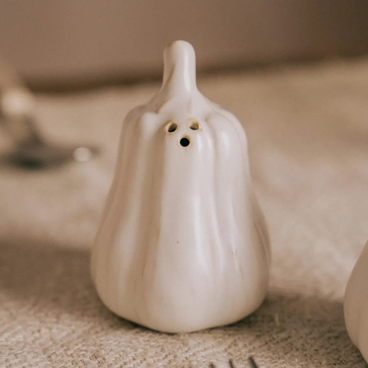 Butternut Squash Salt & Pepper Shakers - White