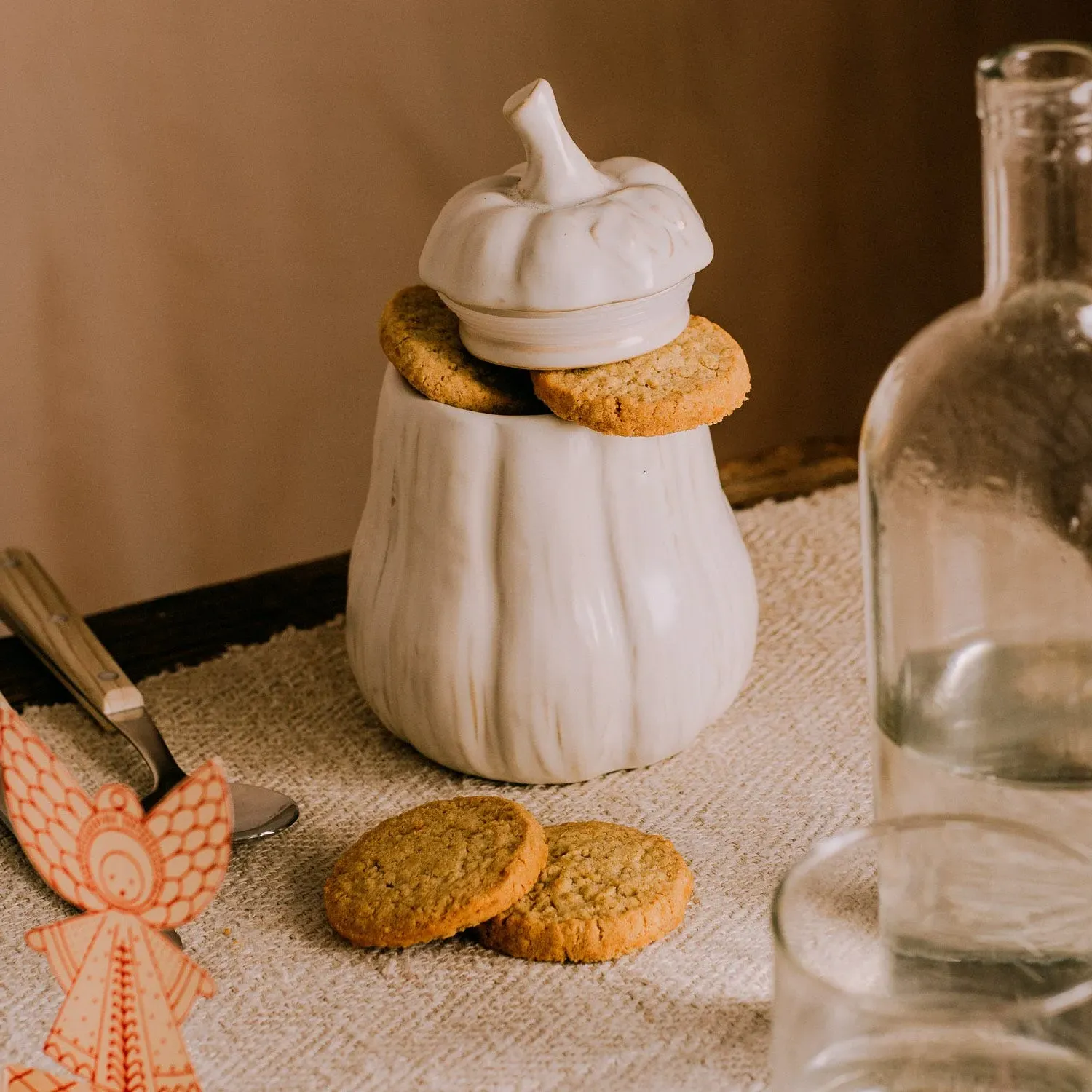 Butternut Squash Storage Jar - White
