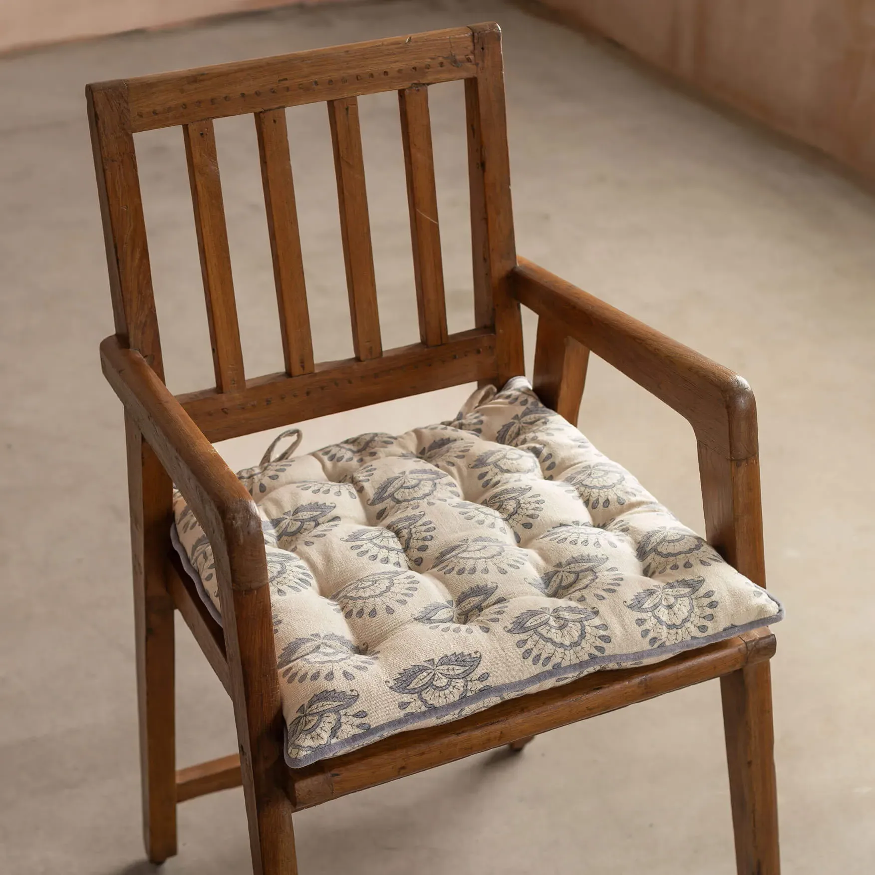 Calantha Seat Pad - Cotton