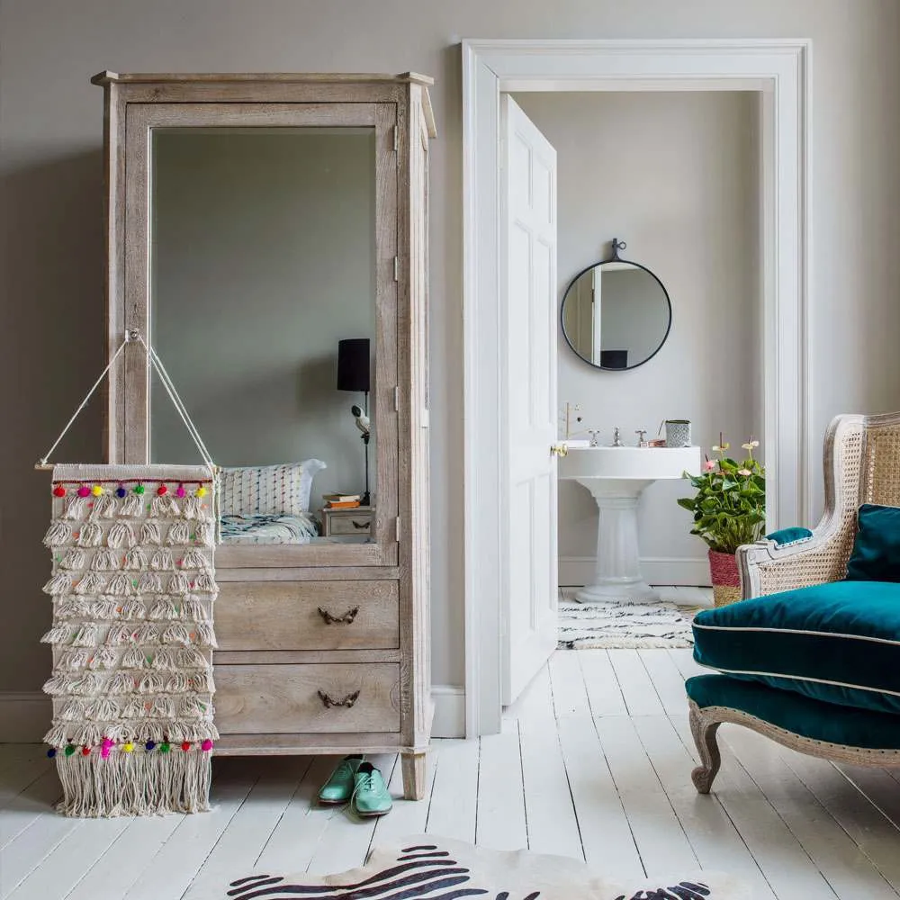 Chantilly Wardrobe with Mirror - Whitewashed, Mango Wood