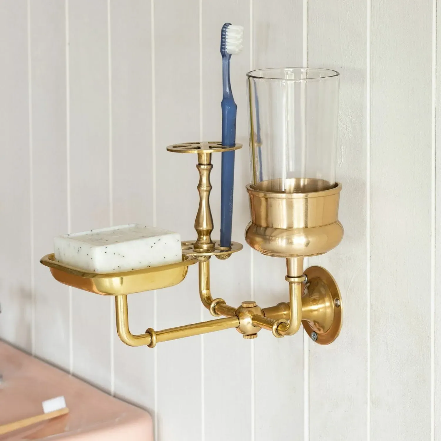 Cleveland Wall-Mounted Bathroom Organiser - Antiqued Gold, Brass